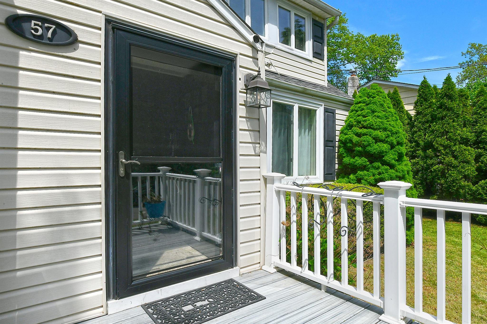Single Family Hunters  Suffolk County, NY 11746, MLS-859414-3