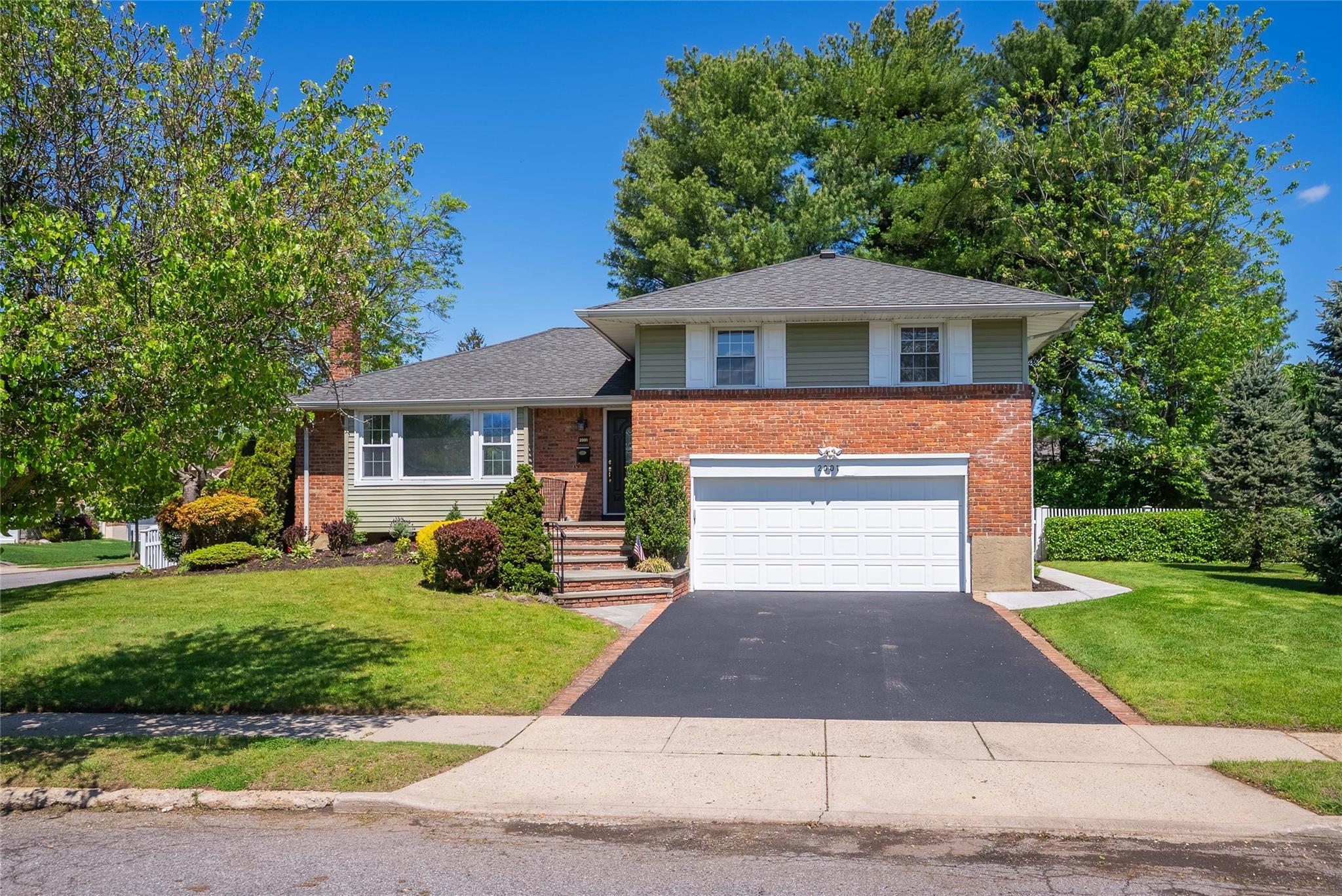 Single Family Wellington  Nassau County, NY 11590, MLS-859428-2