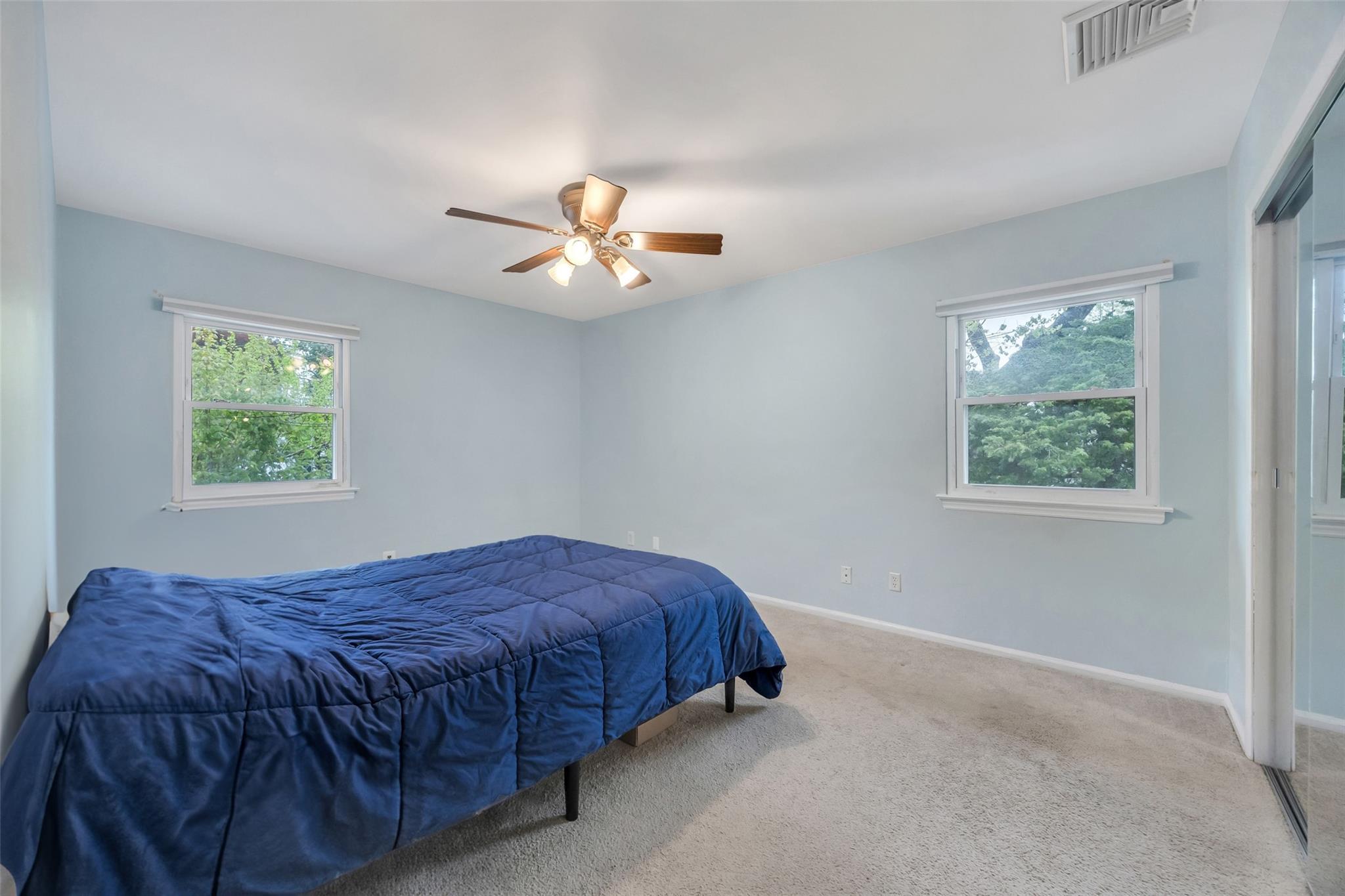 Single Family Rensselaer  Suffolk County, NY 11725, MLS-859454-19