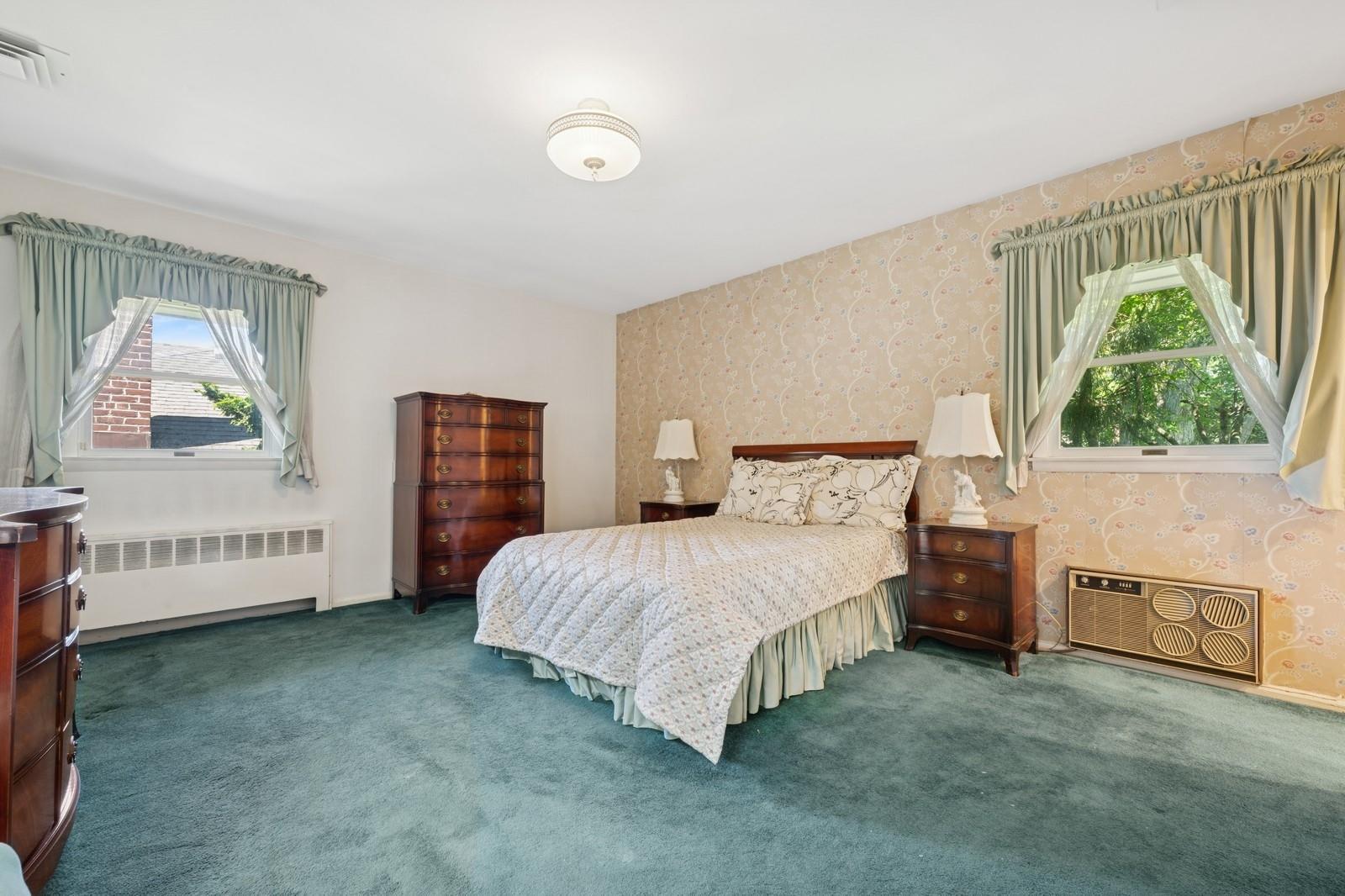 Single Family Carling  Nassau County, NY 11040, MLS-859459-15