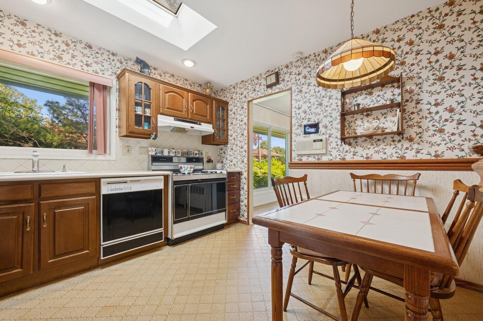 Single Family Carling  Nassau County, NY 11040, MLS-859459-9