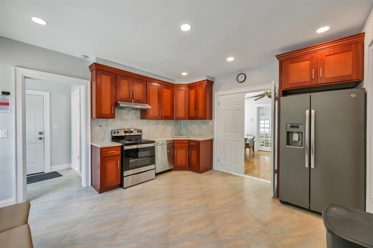 Single Family Broadway  Sullivan County, NY 12701, MLS-859468-12
