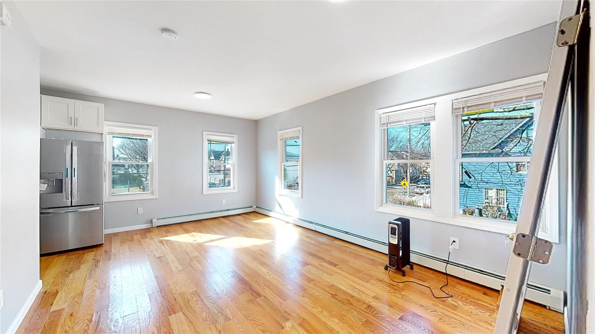 Single Family Liverpool  Queens, NY 11435, MLS-859506-12