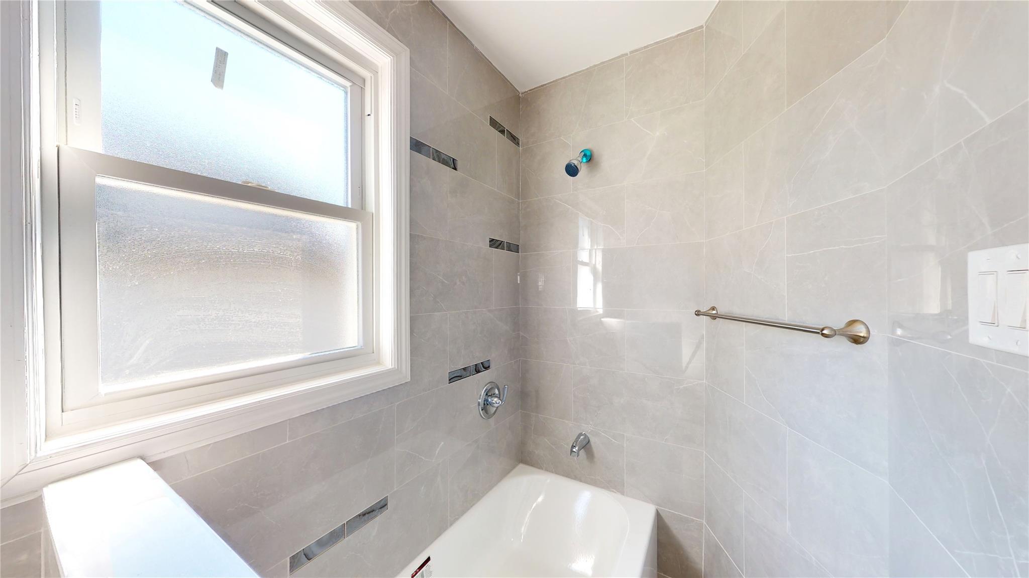 Single Family Liverpool  Queens, NY 11435, MLS-859506-20