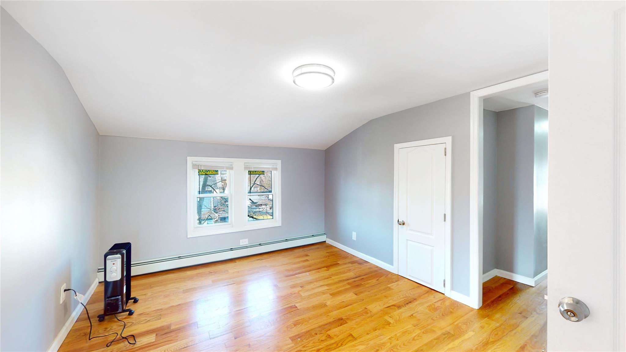 Single Family Liverpool  Queens, NY 11435, MLS-859506-21