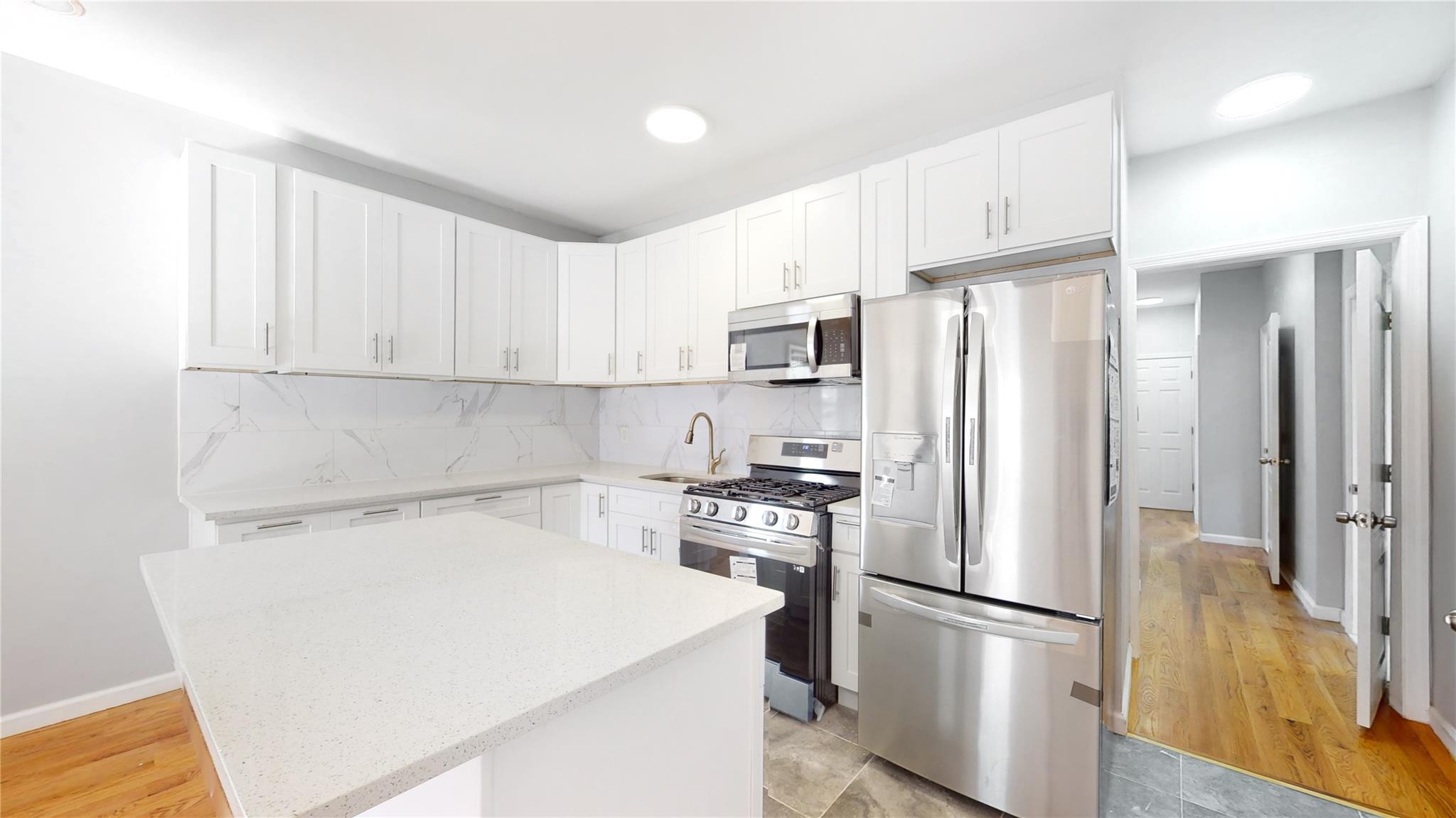Single Family Liverpool  Queens, NY 11435, MLS-859506-6