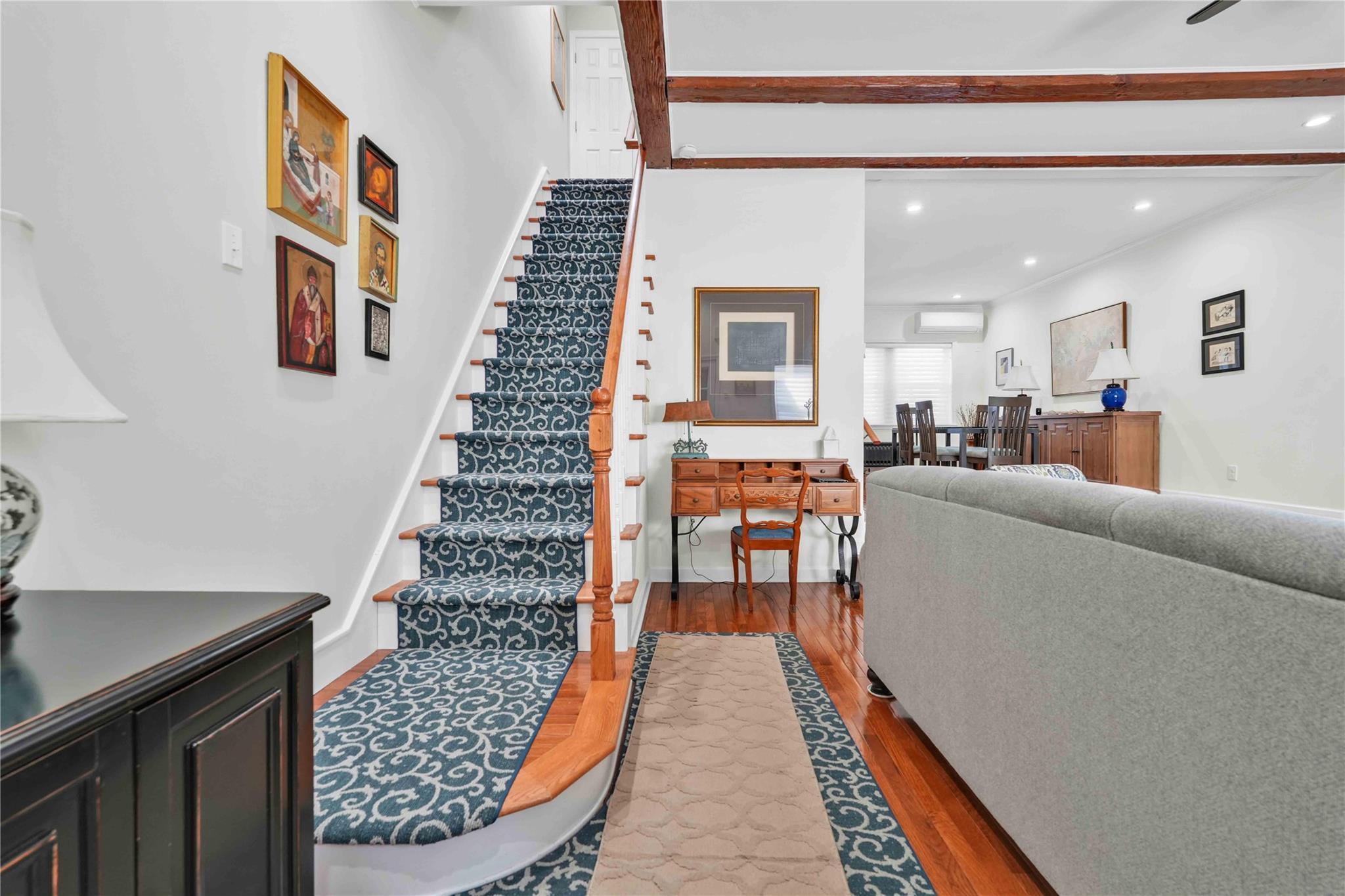 Single Family 90th  Queens, NY 11369, MLS-859509-8