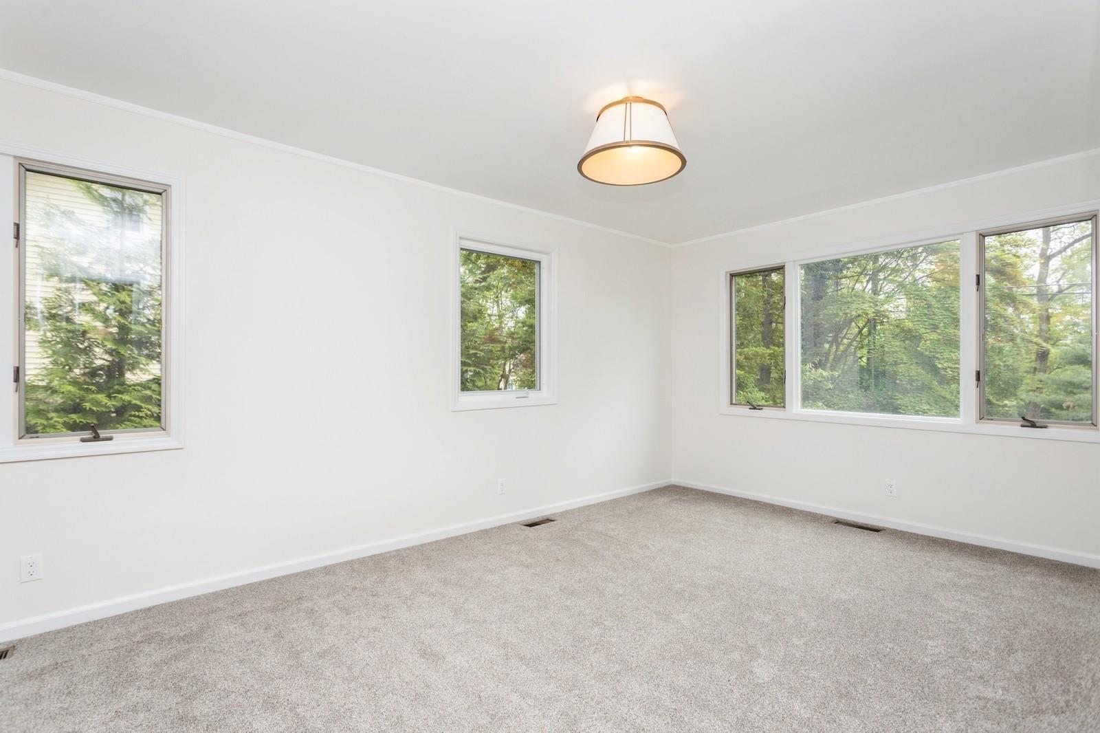 Single Family Marietta  Westchester County, NY 10532, MLS-859519-16