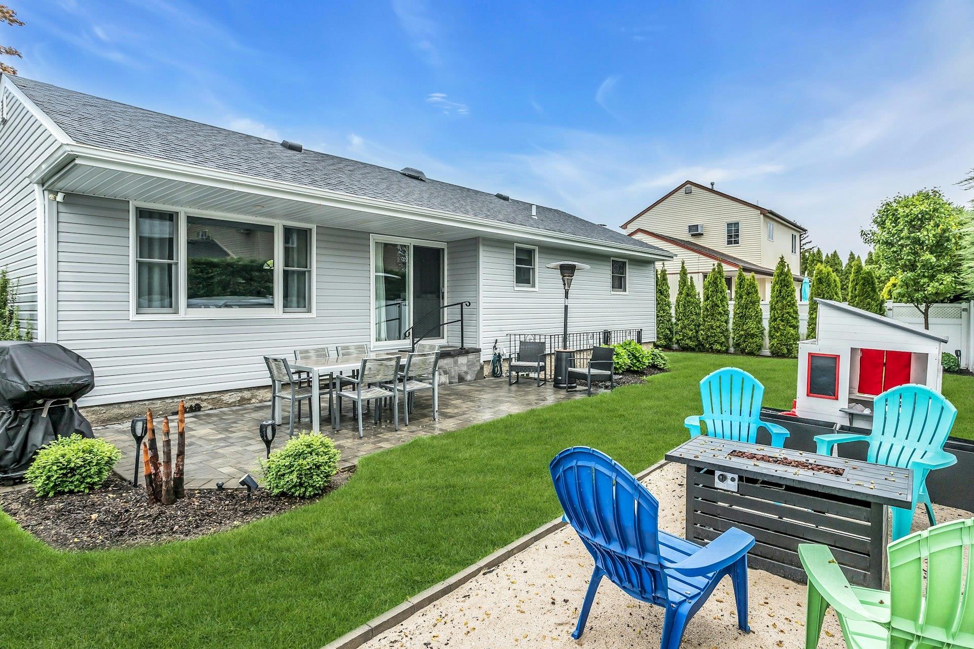 Single Family 1st  Nassau County, NY 11762, MLS-859523-22