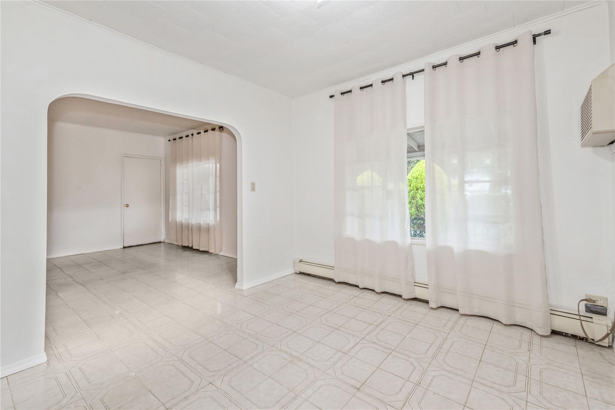 Single Family Oakley  Nassau County, NY 11003, MLS-859530-16