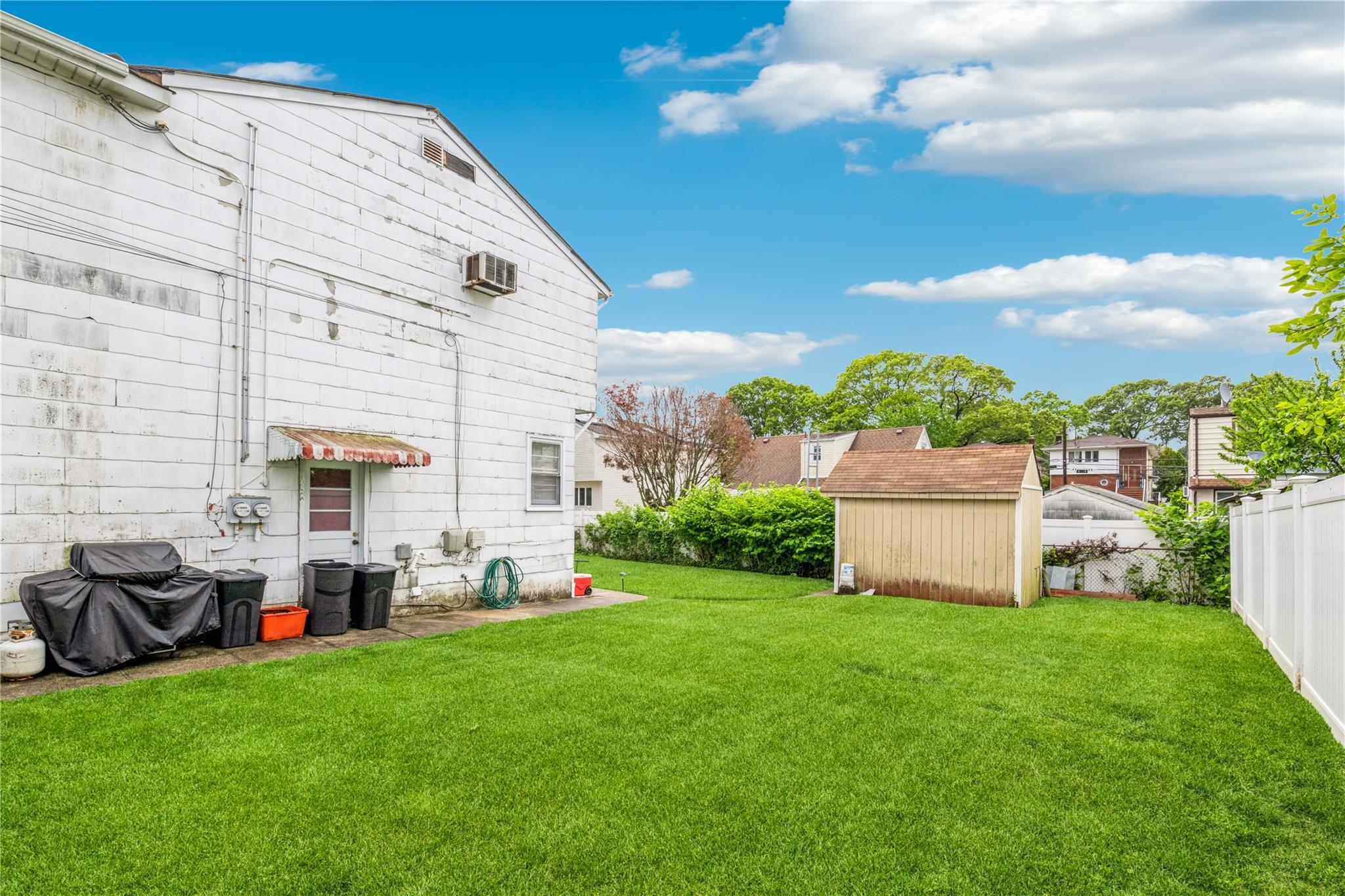 Single Family Oakley  Nassau County, NY 11003, MLS-859530-29