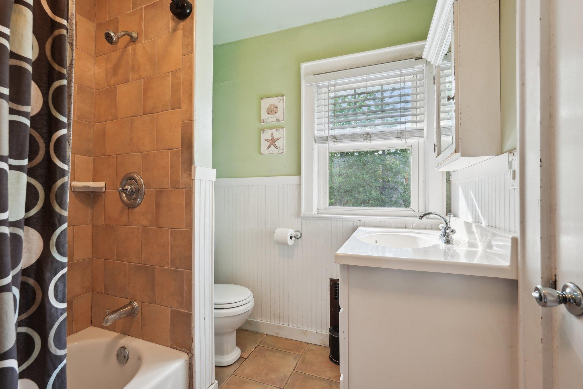 Single Family Orchard  Rockland County, NY 10901, MLS-859537-25