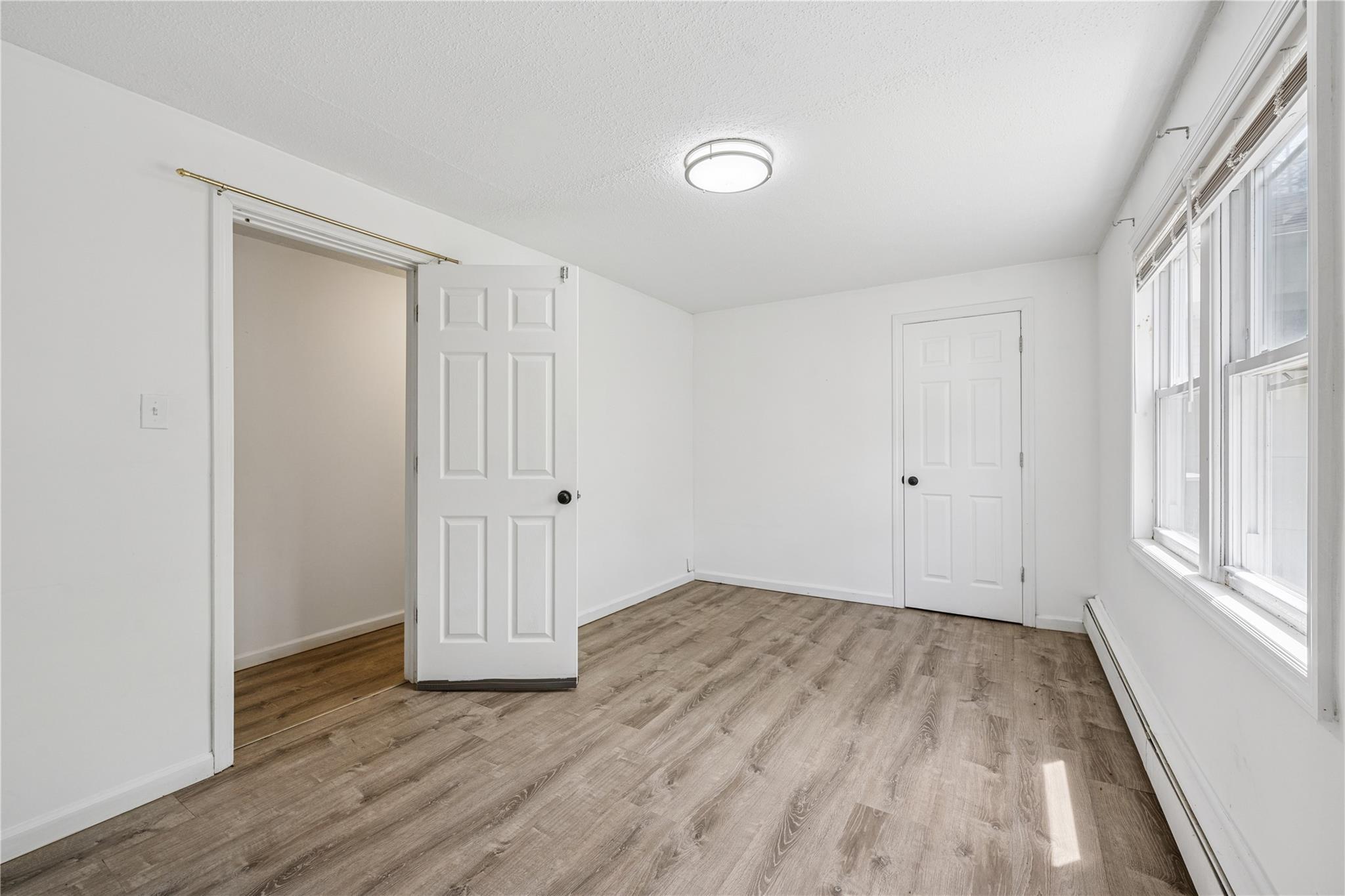 Single Family Oakdale  Suffolk County, NY 11784, MLS-859547-7