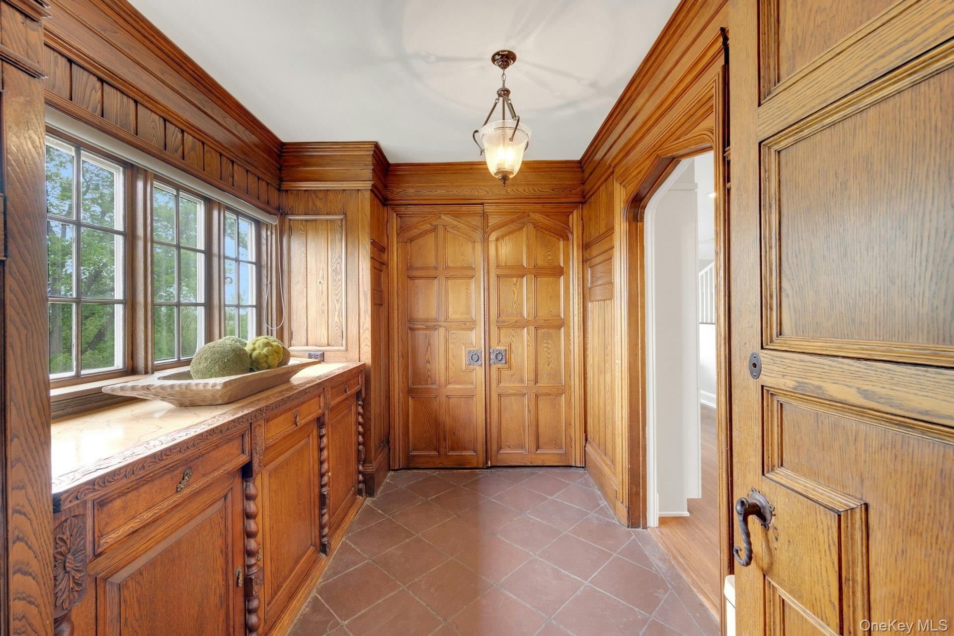 Single Family Cobb Westchester County, NY 10591, MLS-859558-21