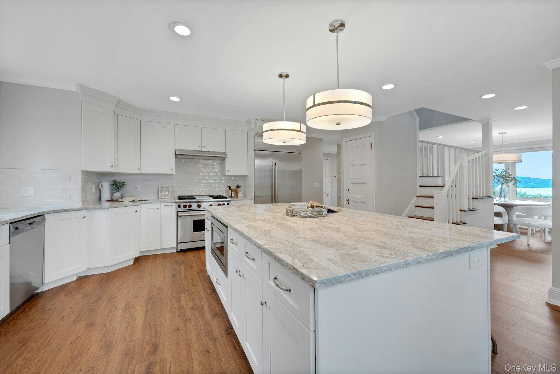 Single Family Cobb Westchester County, NY 10591, MLS-859558-24