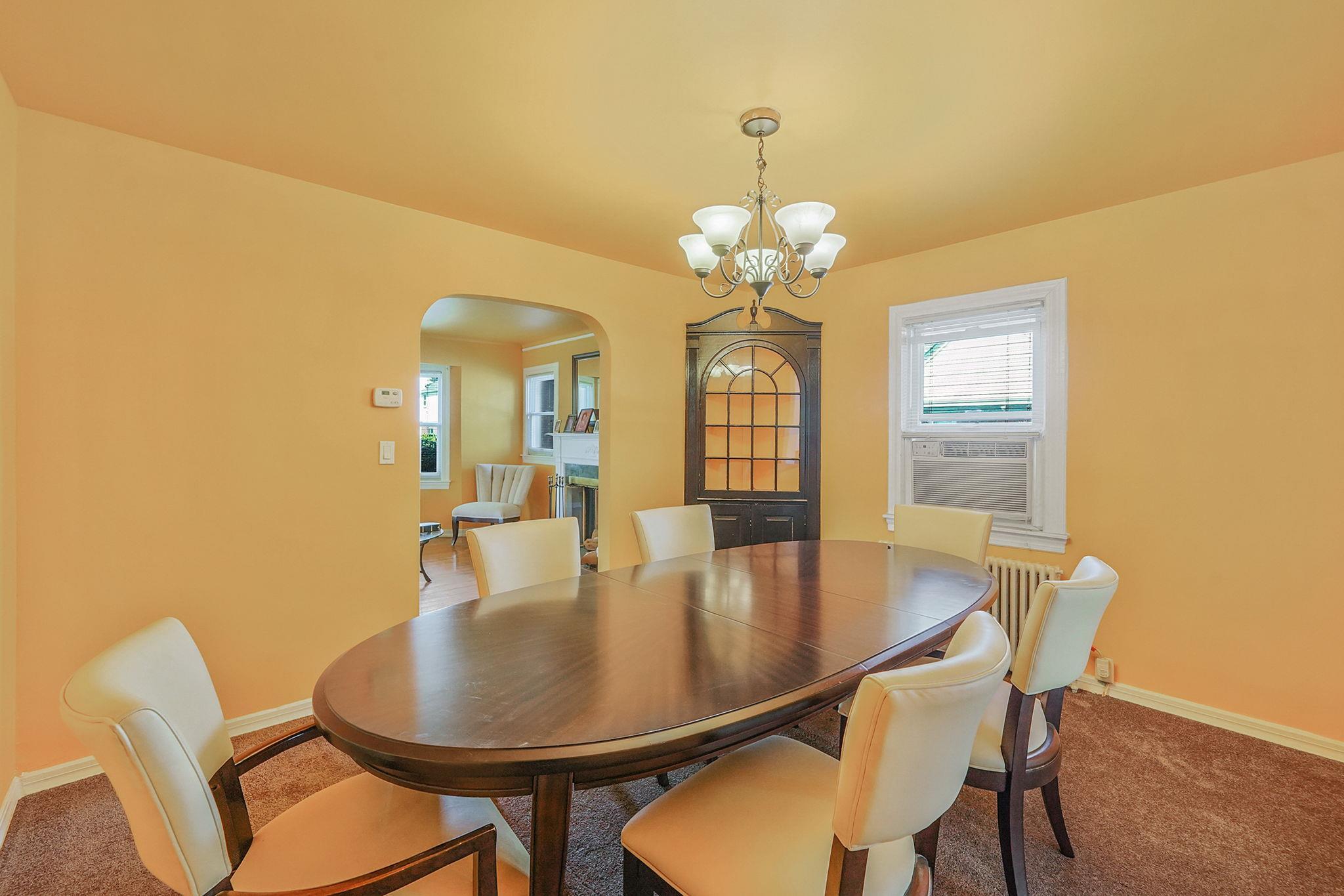 Single Family Elmwood  Nassau County, NY 11550, MLS-859568-6