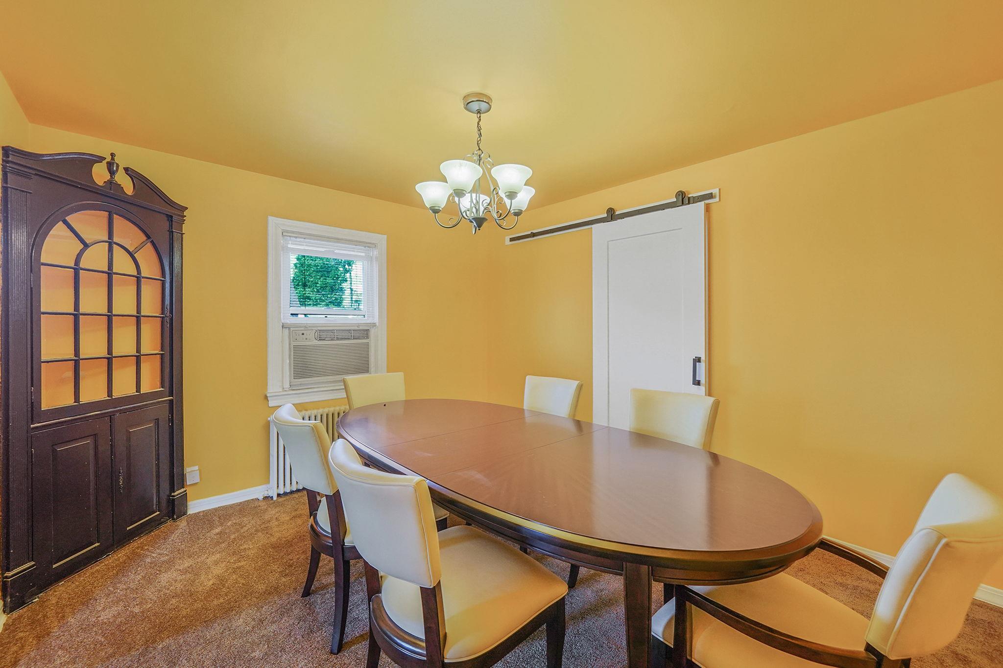 Single Family Elmwood  Nassau County, NY 11550, MLS-859568-7