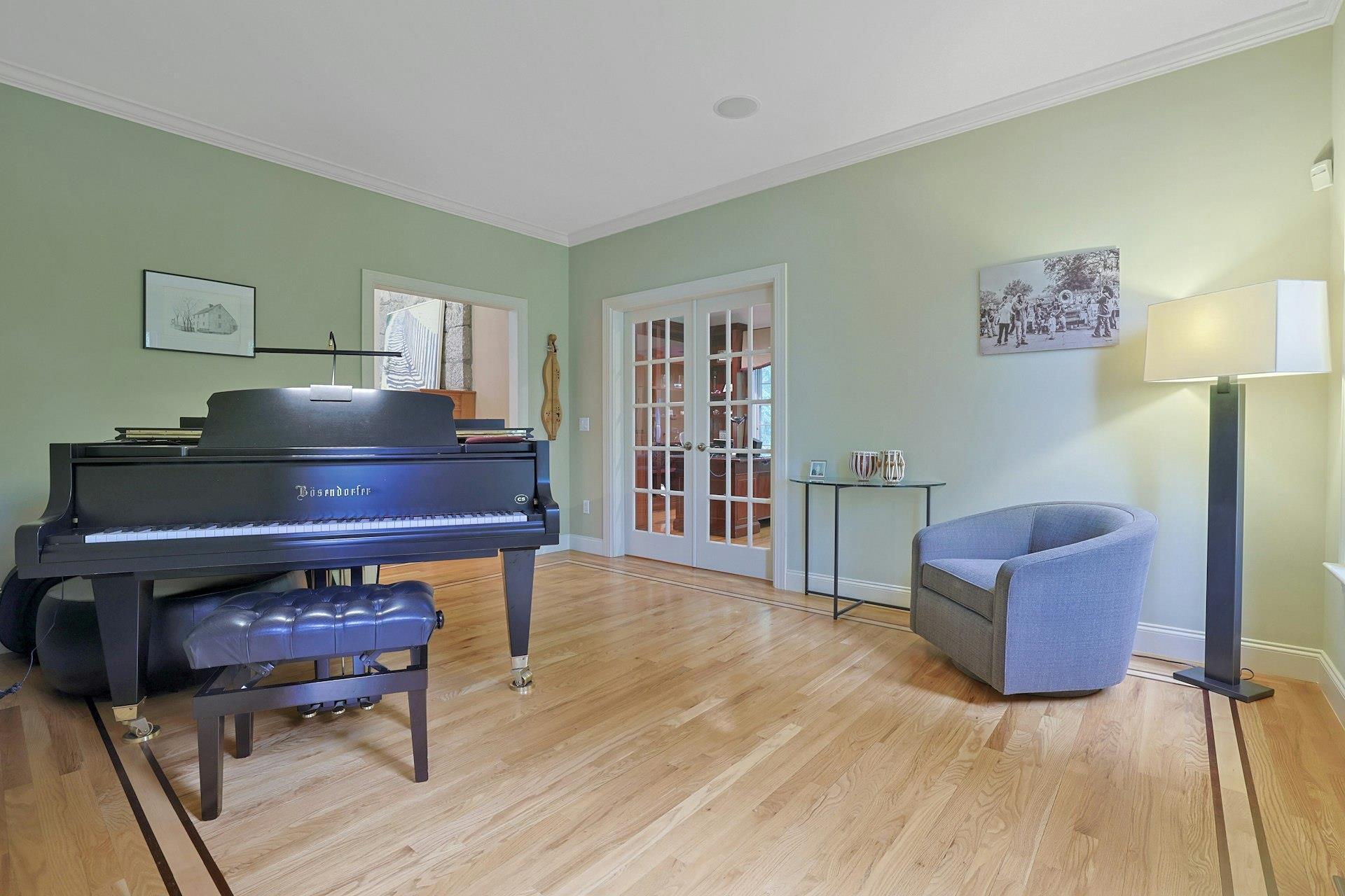 Single Family Beekman  Westchester County, NY 10598, MLS-859573-16