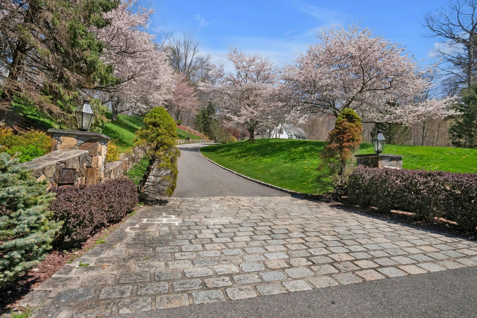 Single Family Beekman  Westchester County, NY 10598, MLS-859573-48