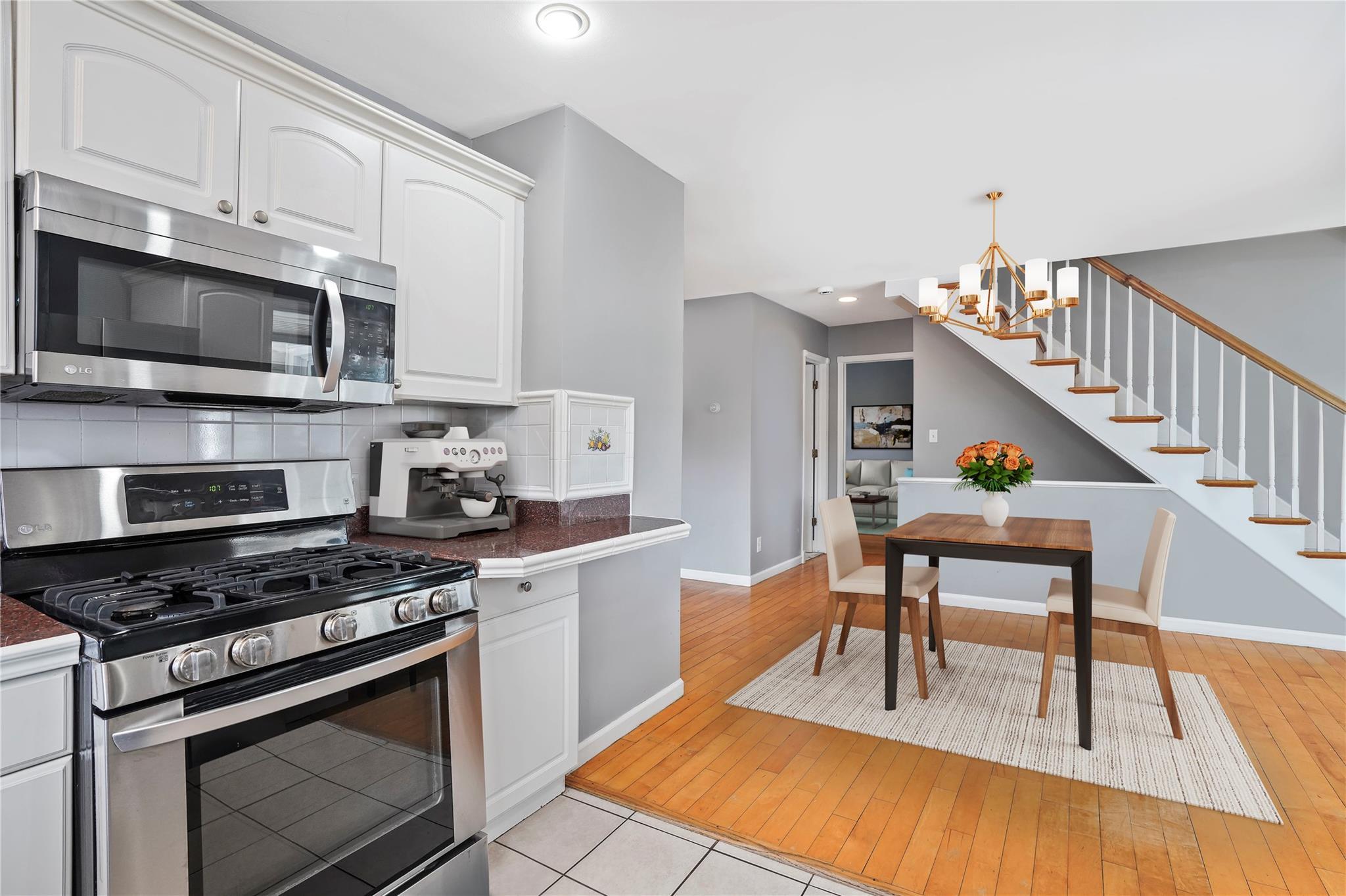 Single Family Marietta  Westchester County, NY 10532, MLS-859579-10