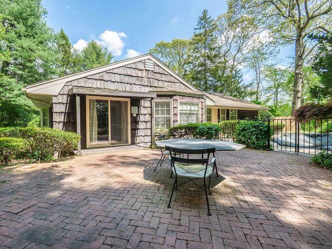 Single Family Lisa  Suffolk County, NY 11746, MLS-859580-36