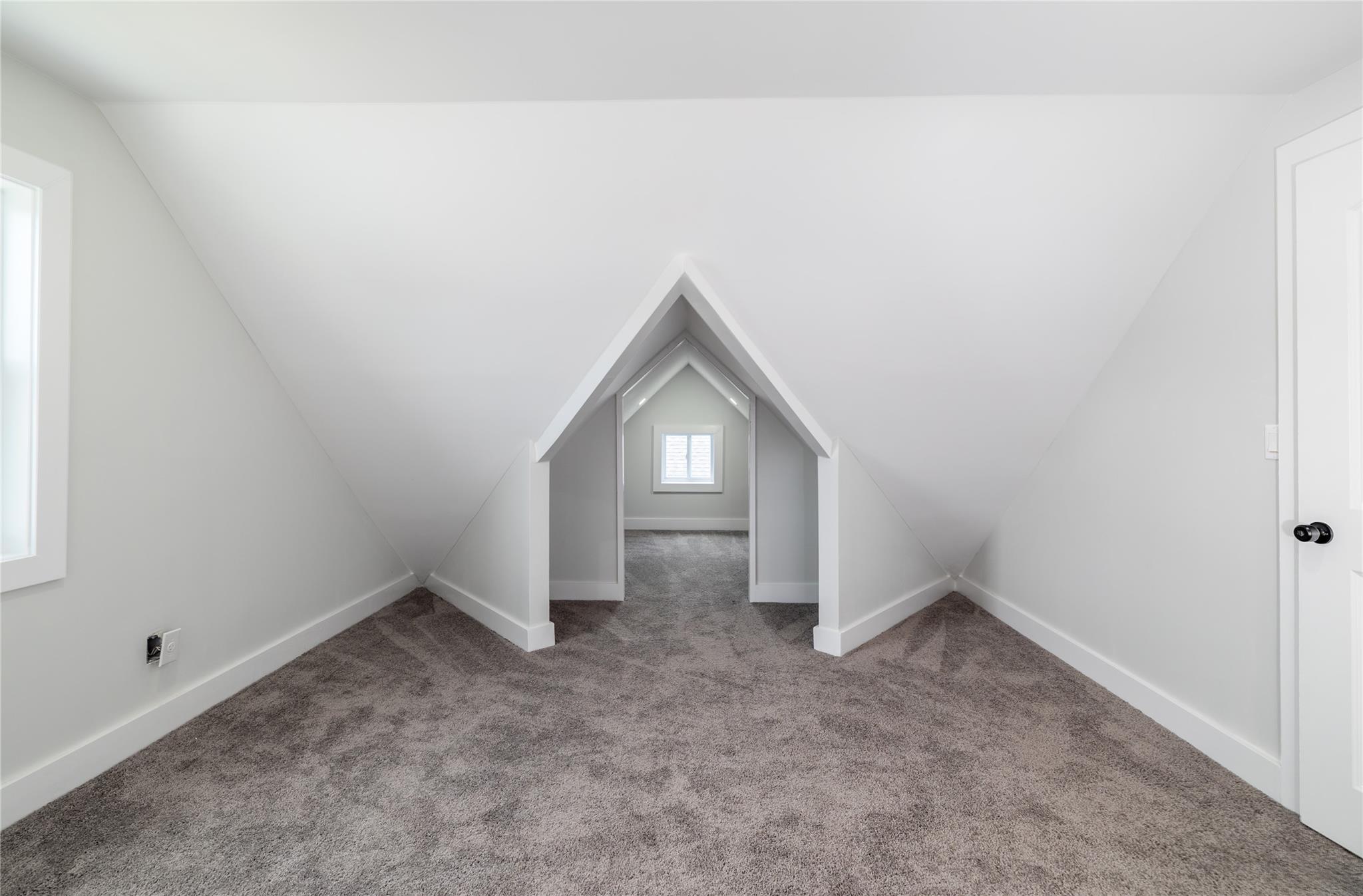 Single Family Brunswick  Queens, NY 11691, MLS-859588-25