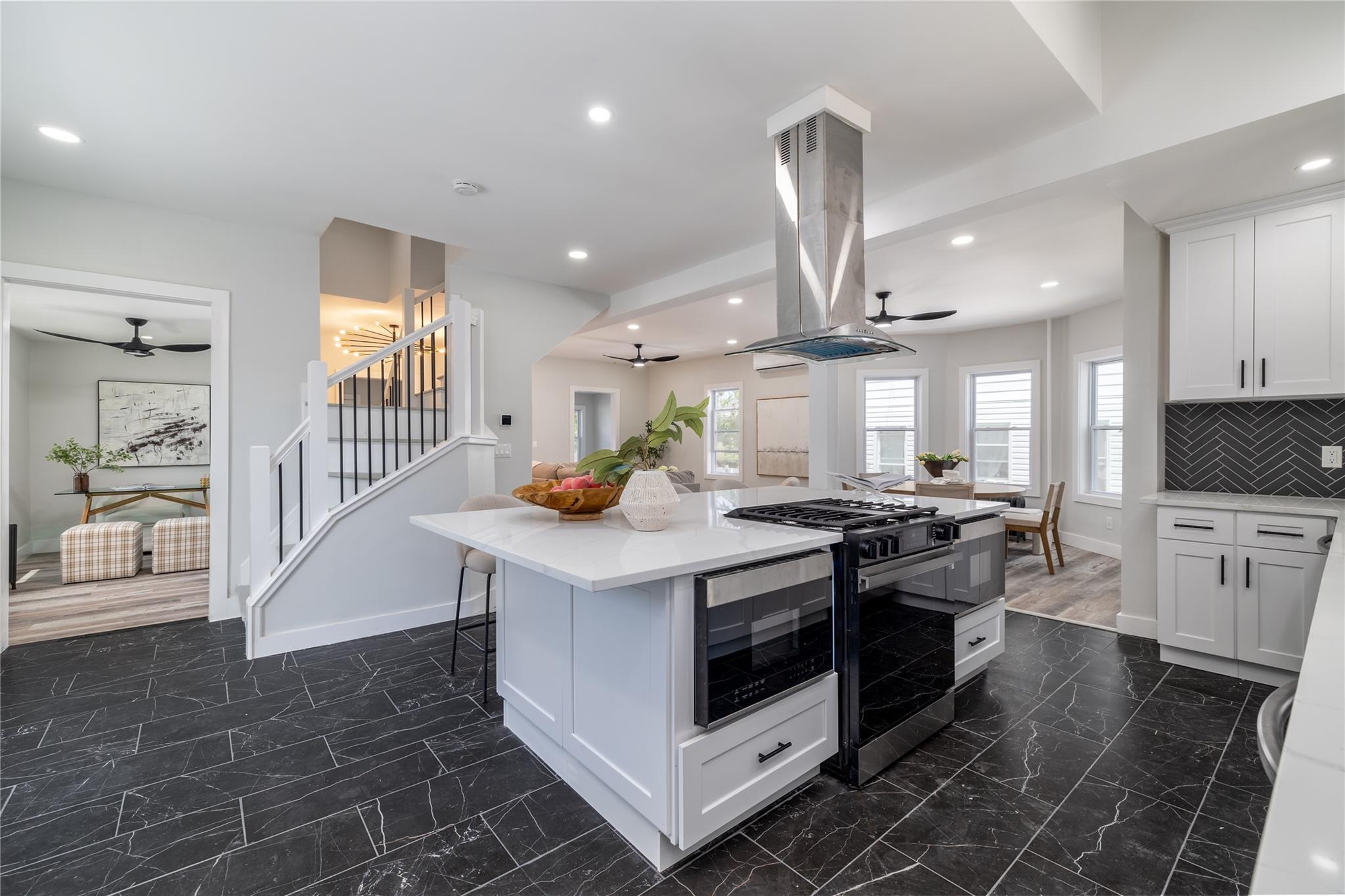 Single Family Brunswick  Queens, NY 11691, MLS-859588-4