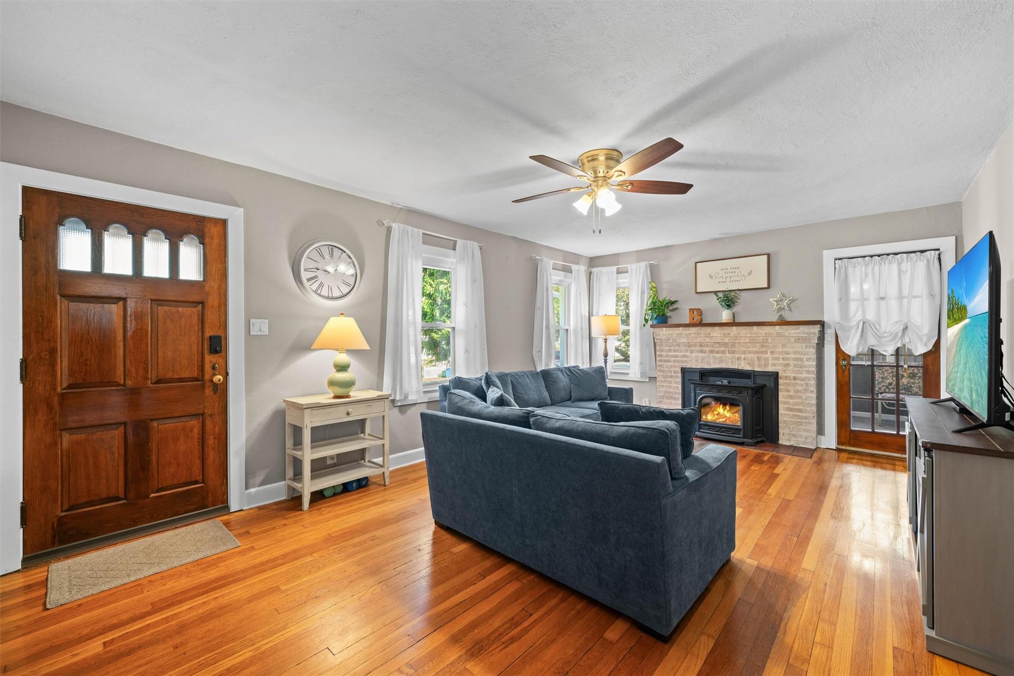 Single Family Waldron  Rockland County, NY 10974, MLS-859589-10