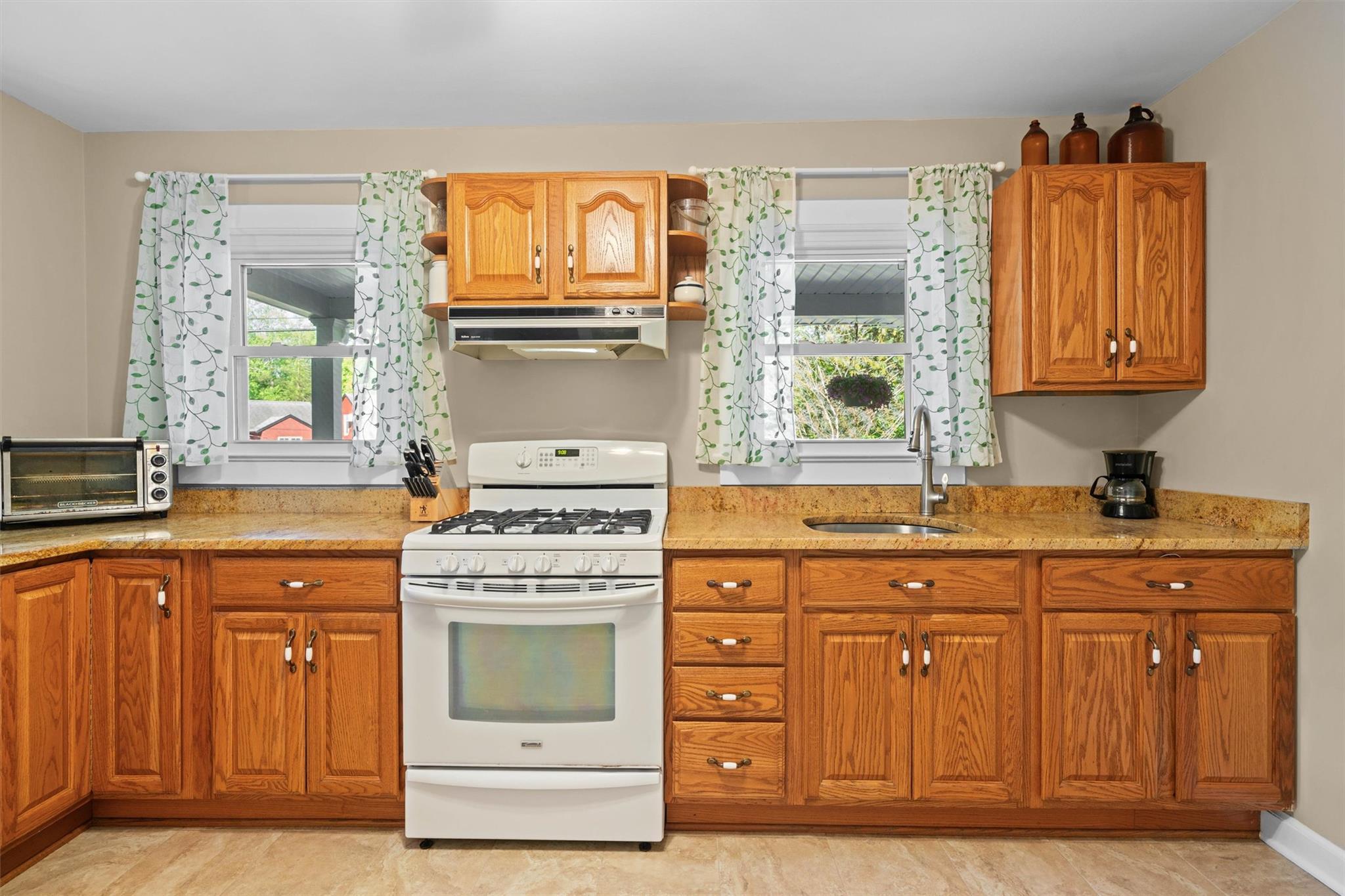 Single Family Waldron  Rockland County, NY 10974, MLS-859589-18