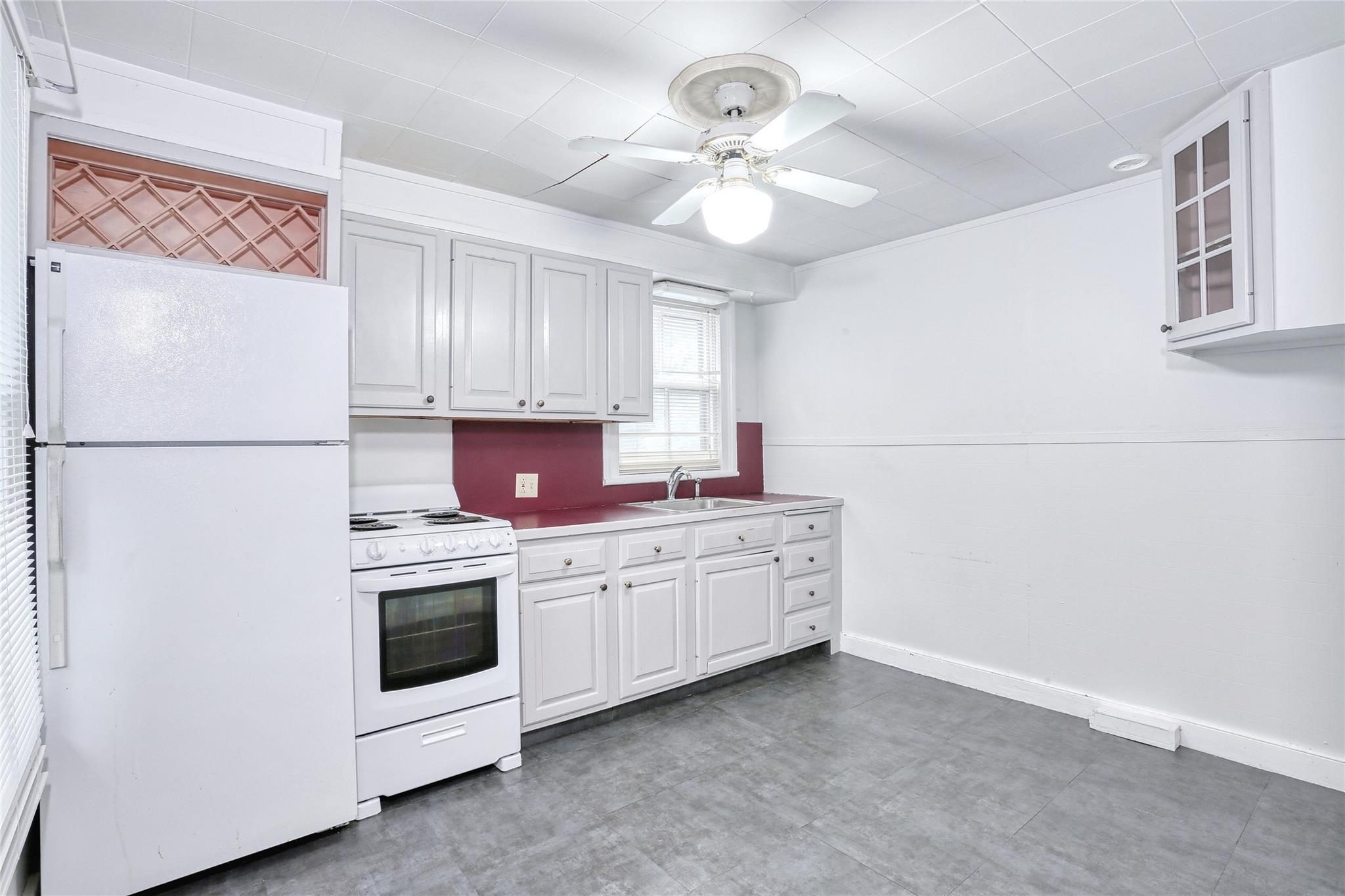 Single Family Hudson  Rockland County, NY 10980, MLS-859598-20