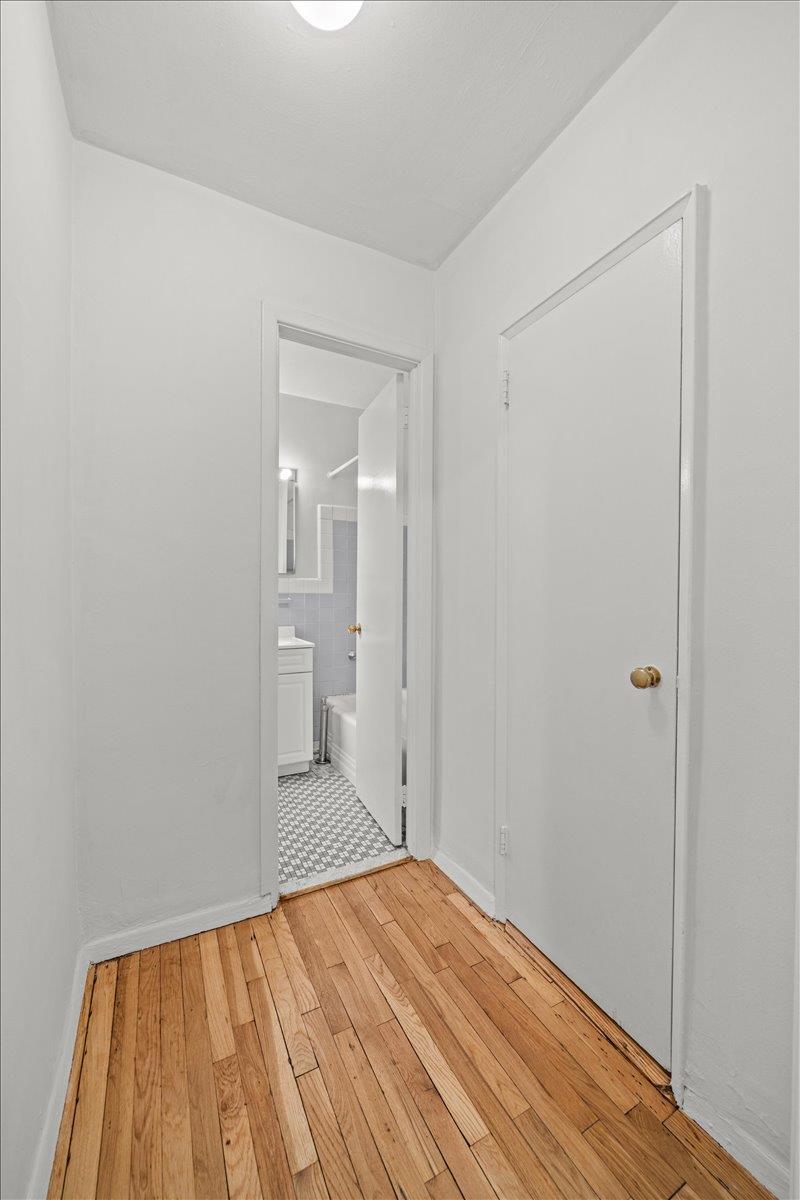 Coop Johnson  Bronx, NY 10463, MLS-859605-6