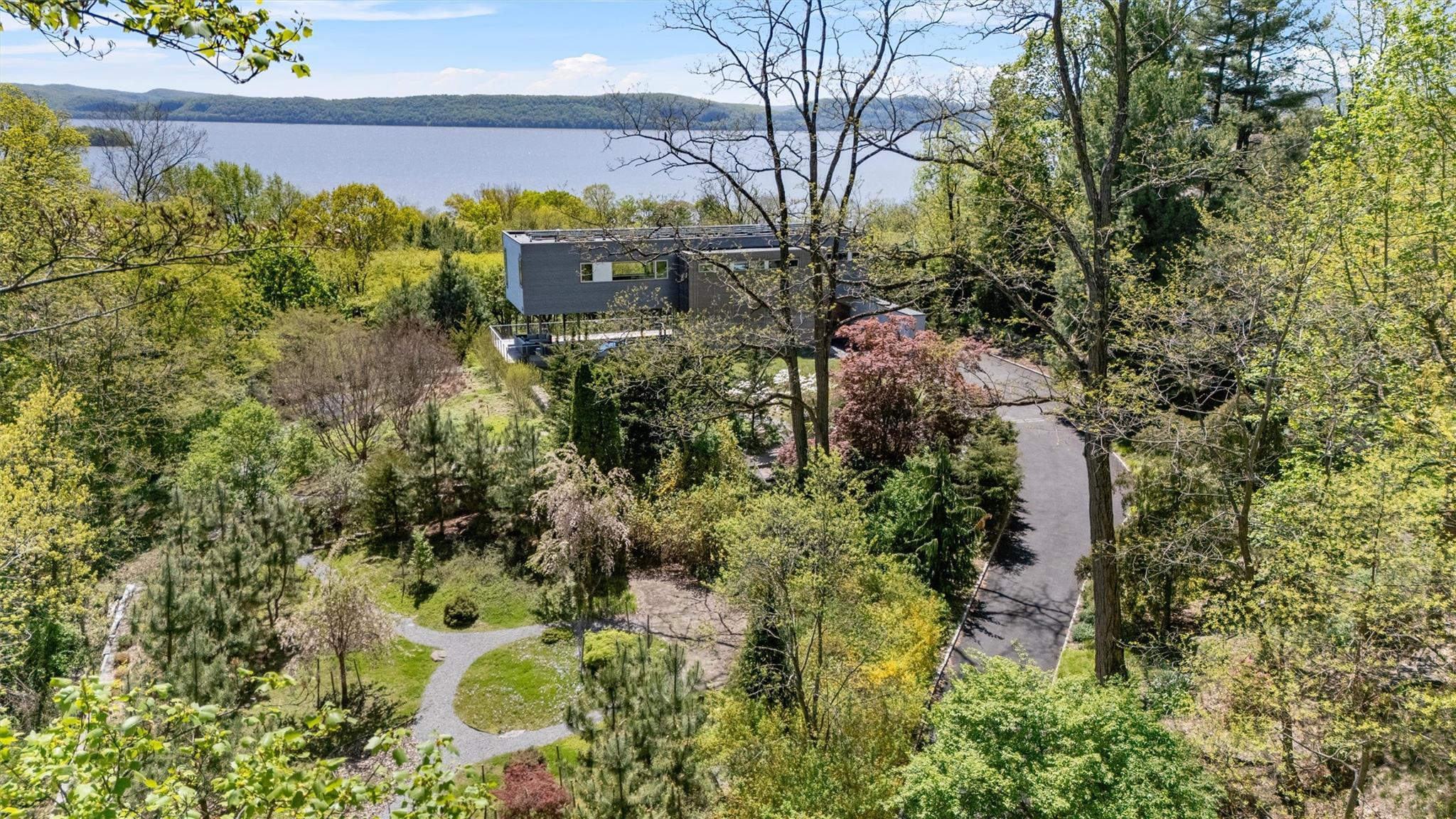 Single Family Mount Green  Westchester County, NY 10520, MLS-859622-3