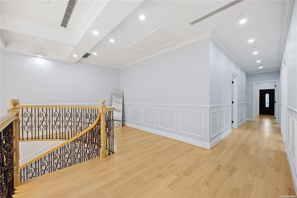 Single Family Glenwood  Queens, NY 11362, MLS-859625-13
