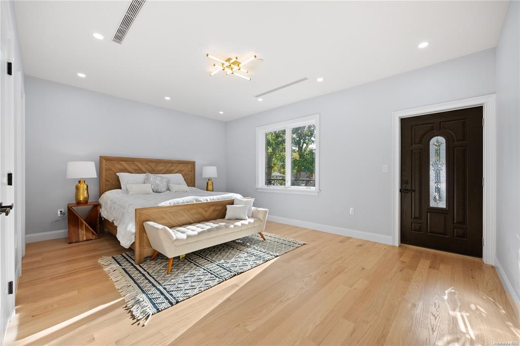 Single Family Glenwood  Queens, NY 11362, MLS-859625-14