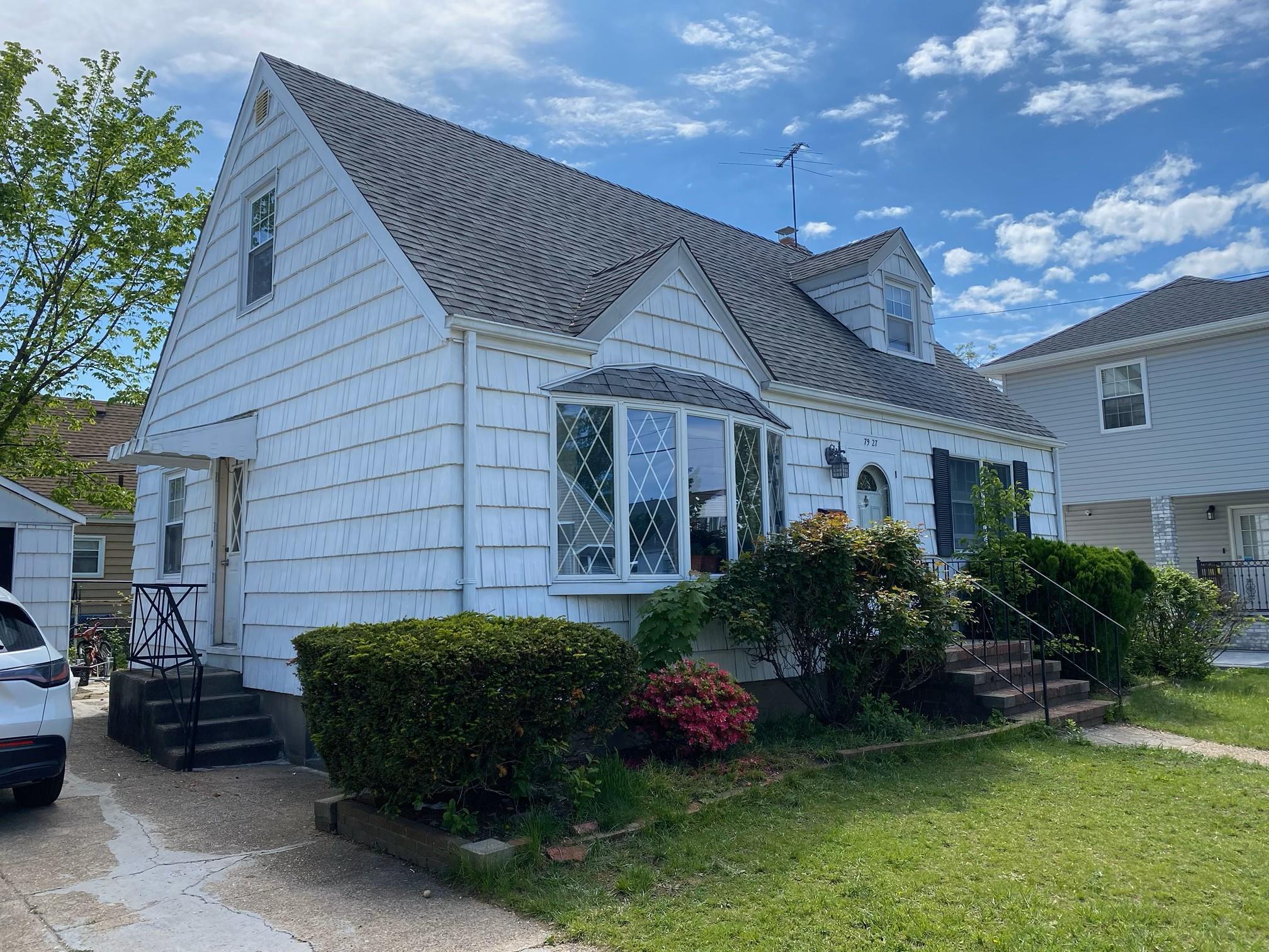 Single Family 270th  Queens, NY 11040, MLS-859627-2