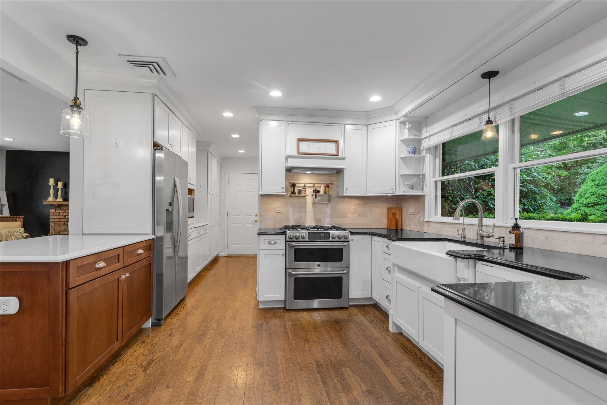 Single Family Bramble  Suffolk County, NY 11747, MLS-859641-3