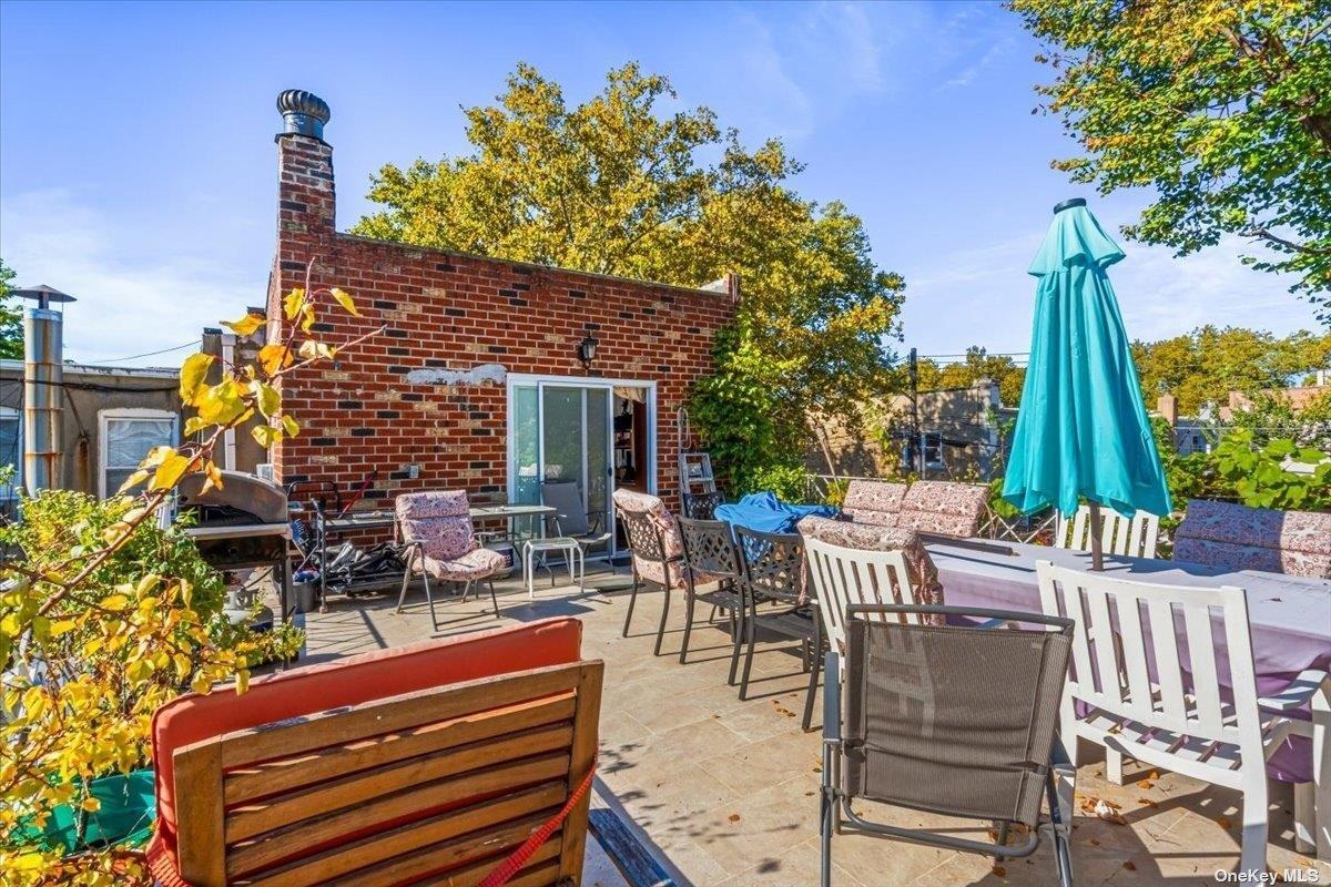Single Family 23rd  Queens, NY 11105, MLS-859642-10