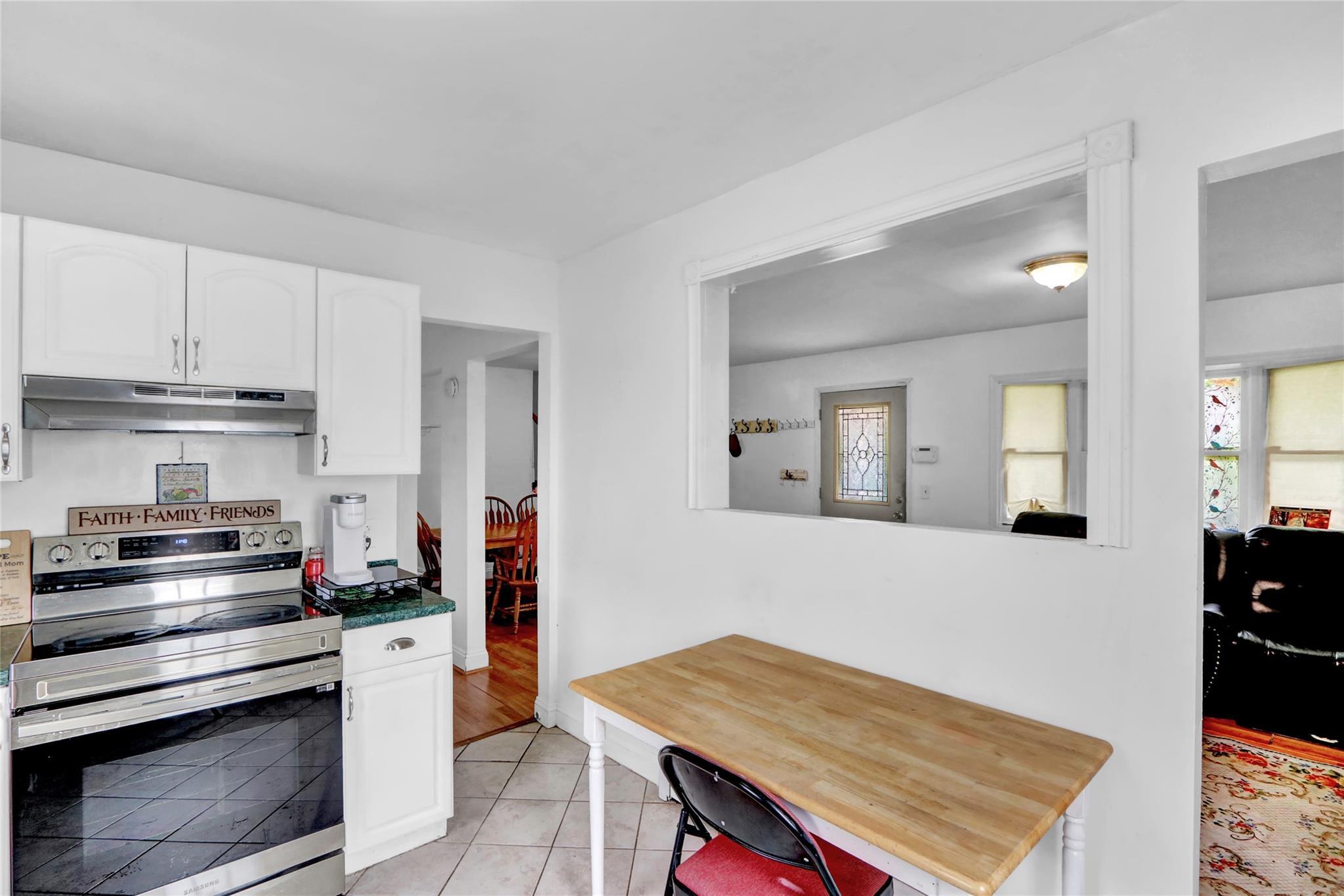 Single Family Haynes  Suffolk County, NY 11795, MLS-859645-11