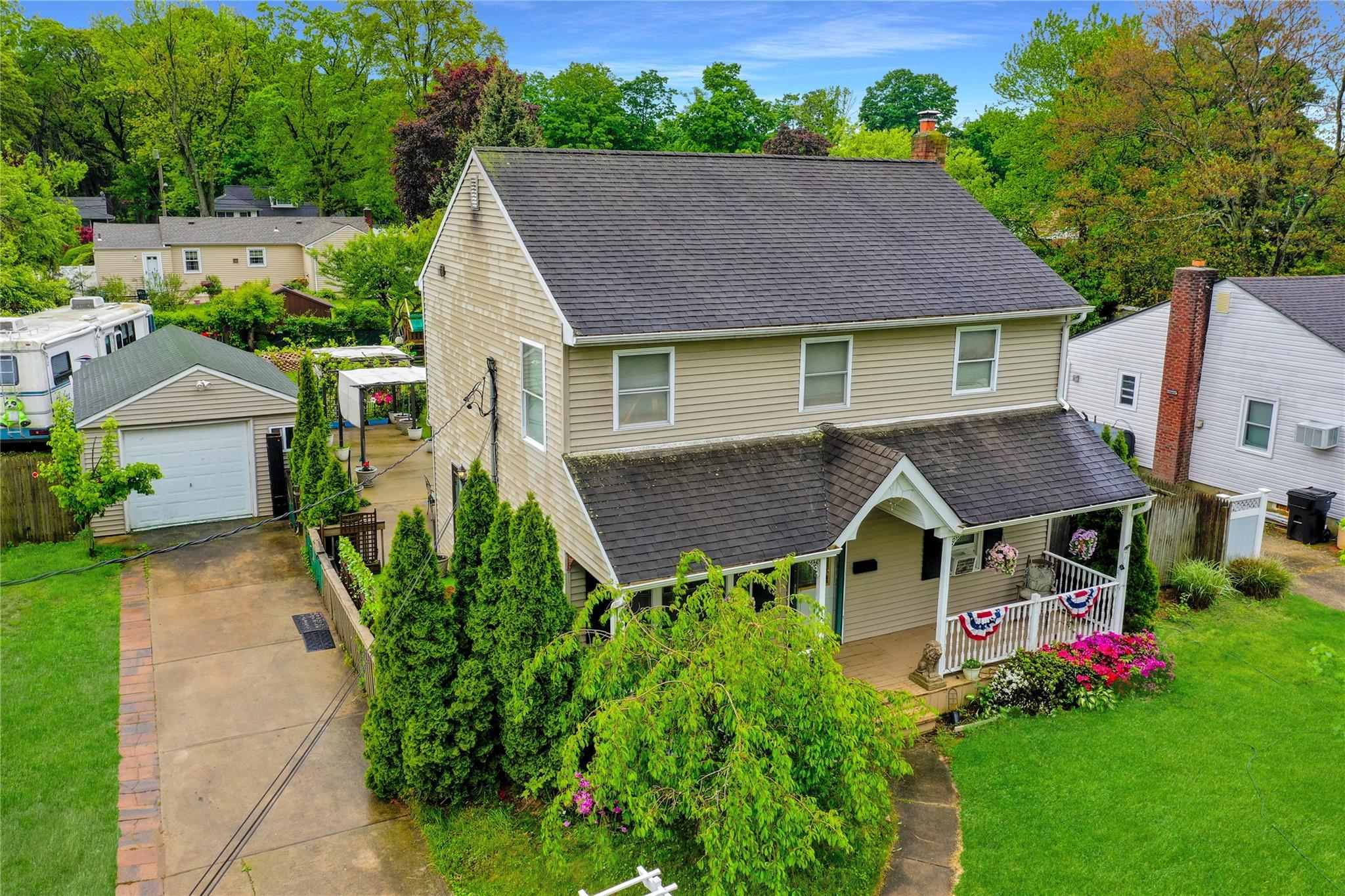 Single Family Haynes  Suffolk County, NY 11795, MLS-859645-3