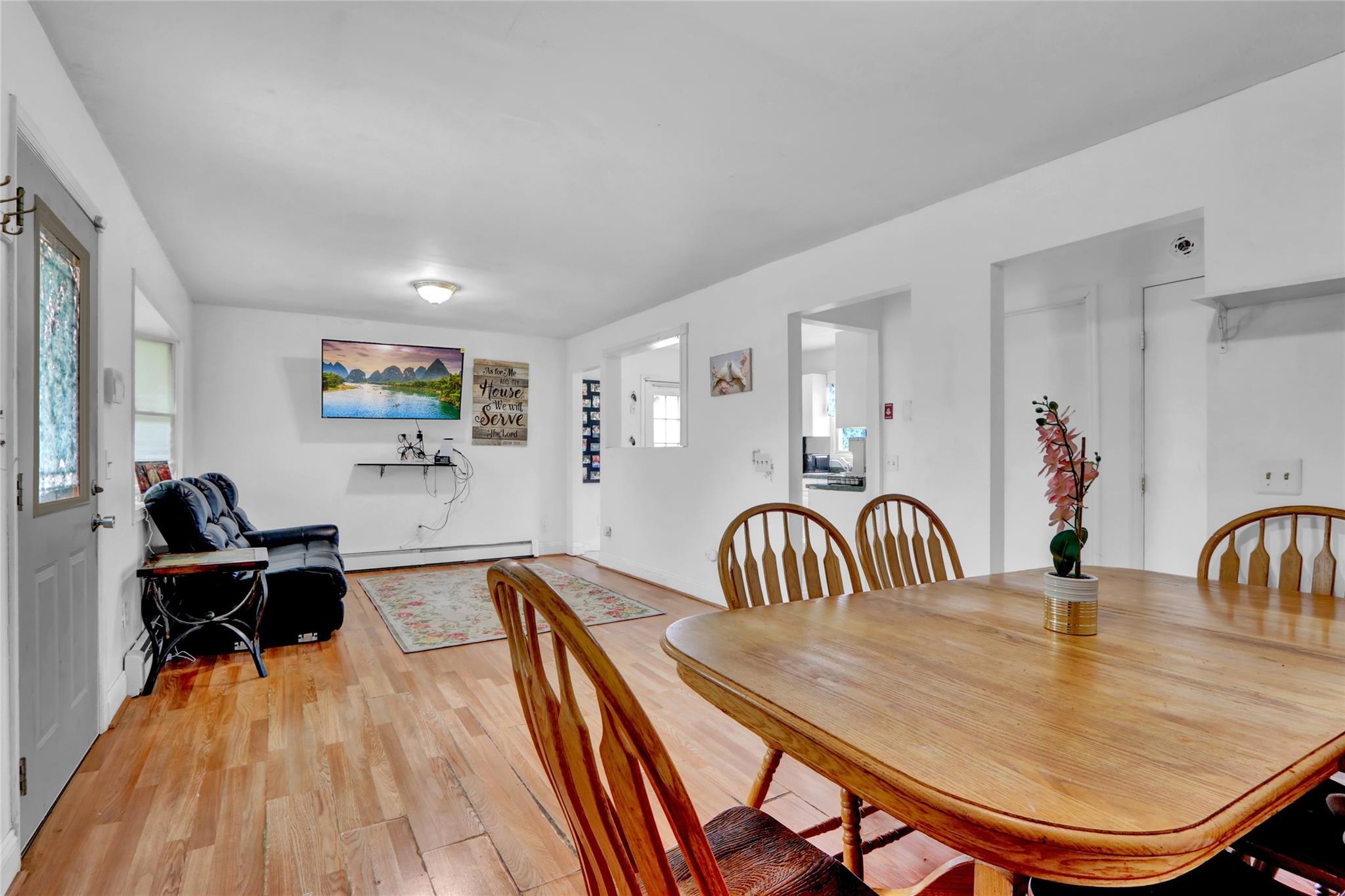 Single Family Haynes  Suffolk County, NY 11795, MLS-859645-6
