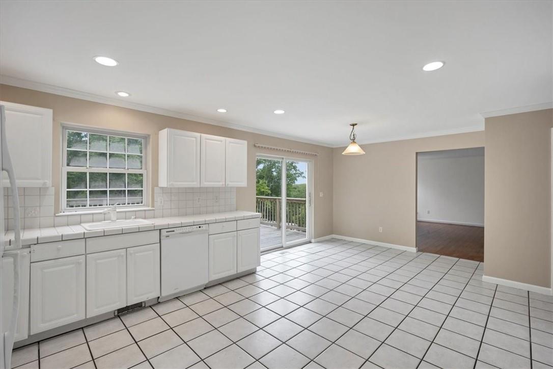 Single Family Michael  Dutchess County, NY 12590, MLS-859658-12