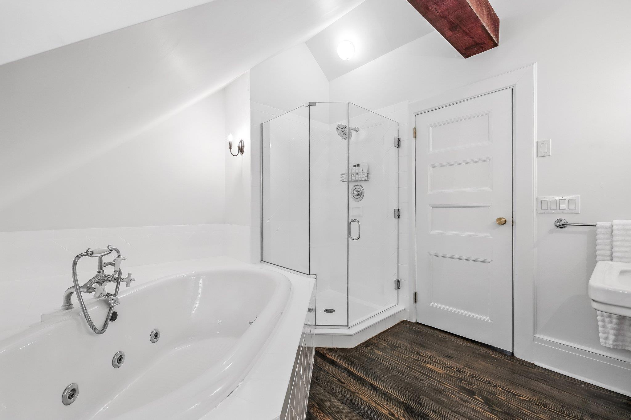Single Family Chestnut Ridge  Westchester County, NY 10549, MLS-859678-28