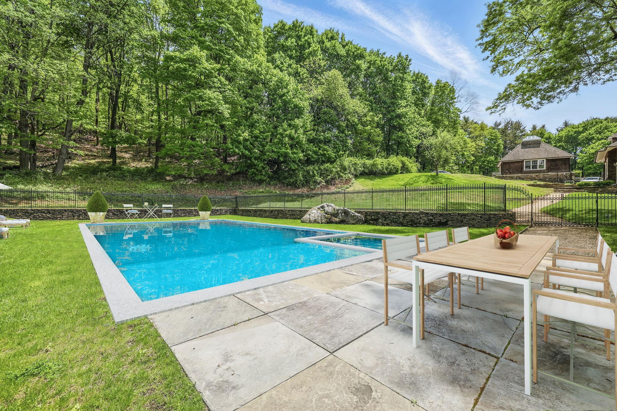 Single Family Chestnut Ridge  Westchester County, NY 10549, MLS-859678-29