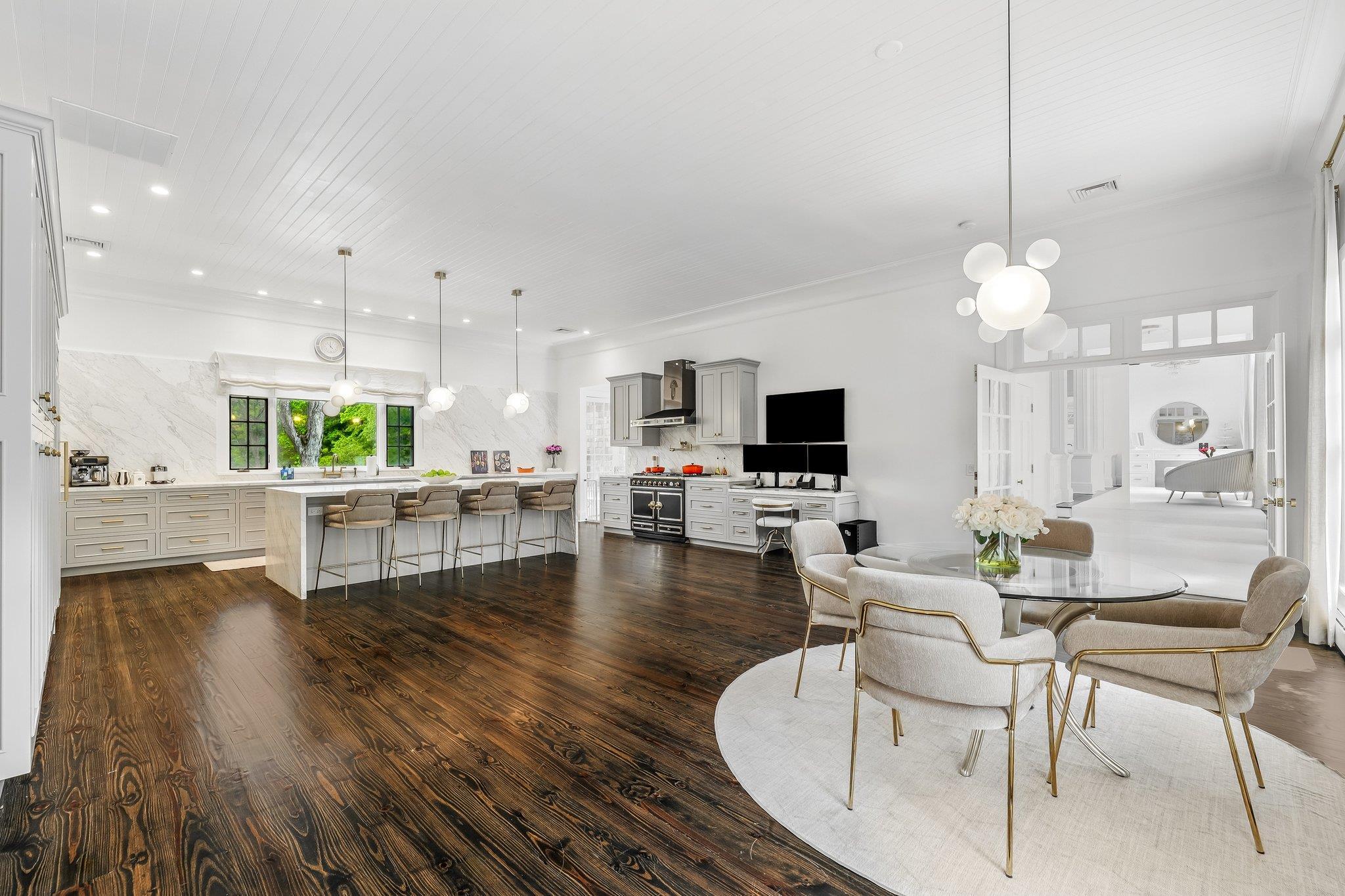 Single Family Chestnut Ridge  Westchester County, NY 10549, MLS-859678-9