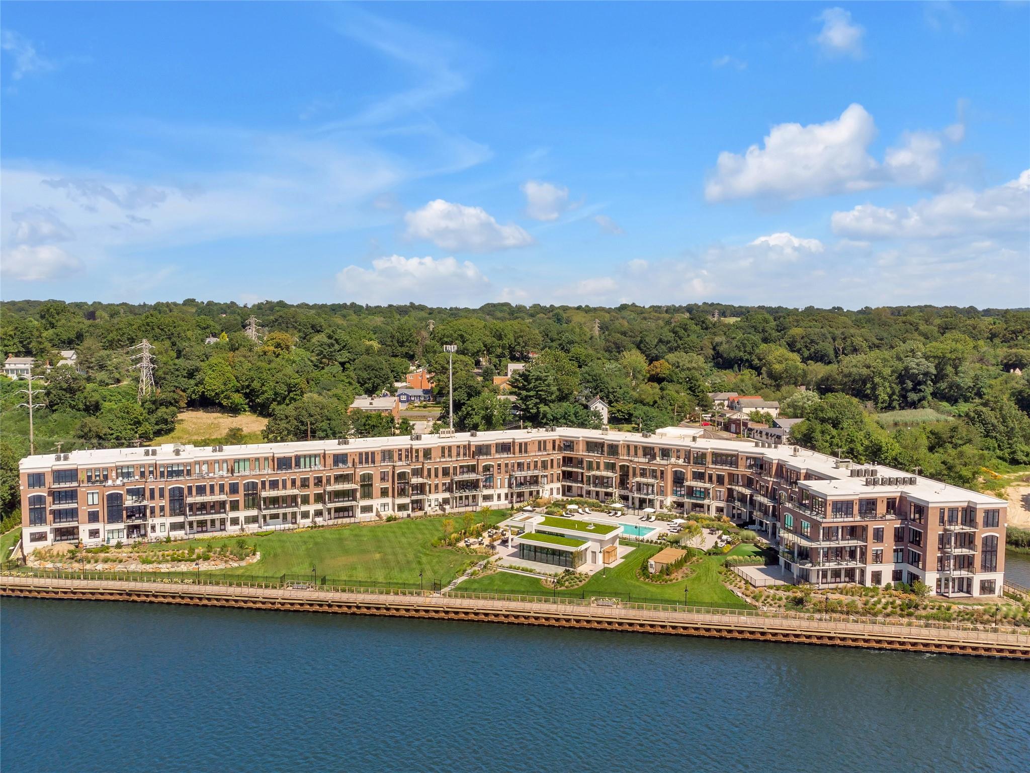 Condo Shore  Nassau County, NY 11547, MLS-859687-16