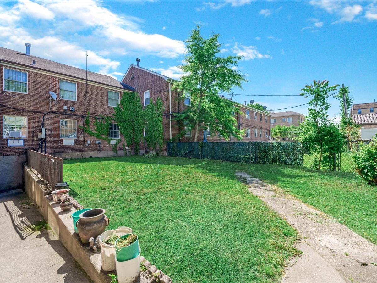 Single Family Station  Queens, NY 11358, MLS-859703-19