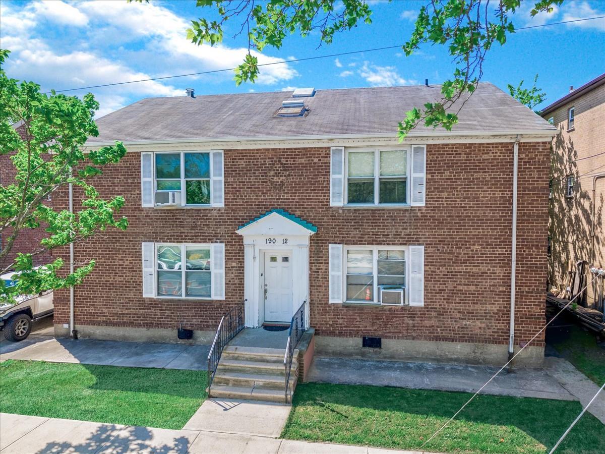 Single Family Station  Queens, NY 11358, MLS-859703-2
