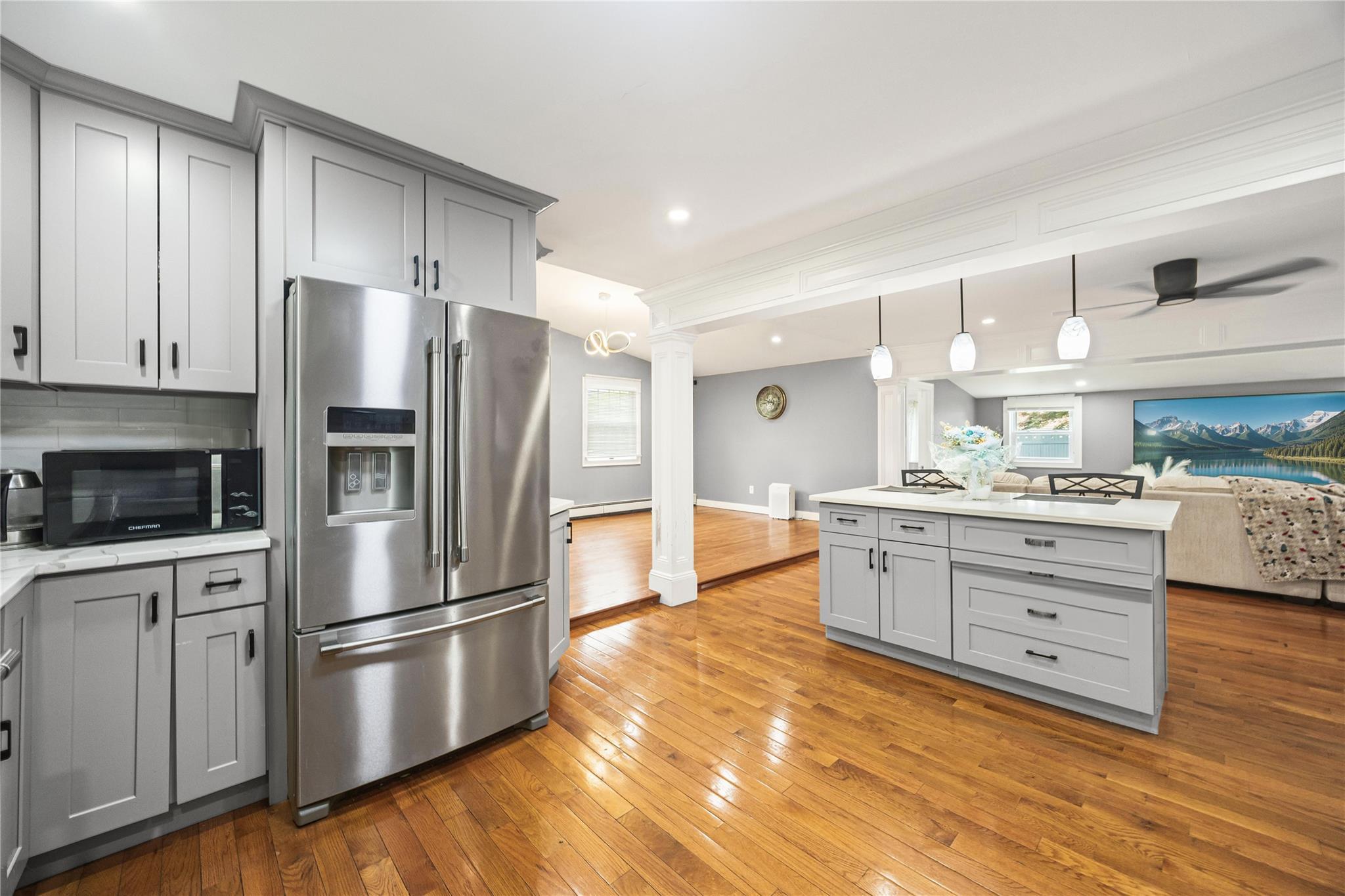 Single Family Pewter  Nassau County, NY 11801, MLS-859706-7