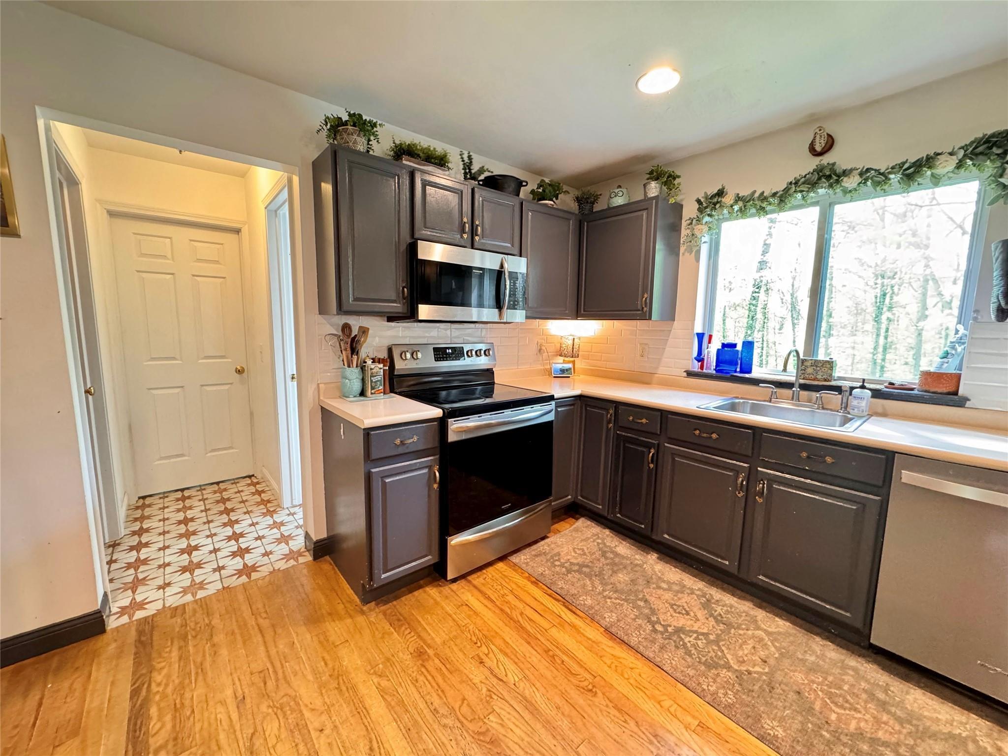 Single Family Plutarch  Ulster County, NY 12528, MLS-859708-5