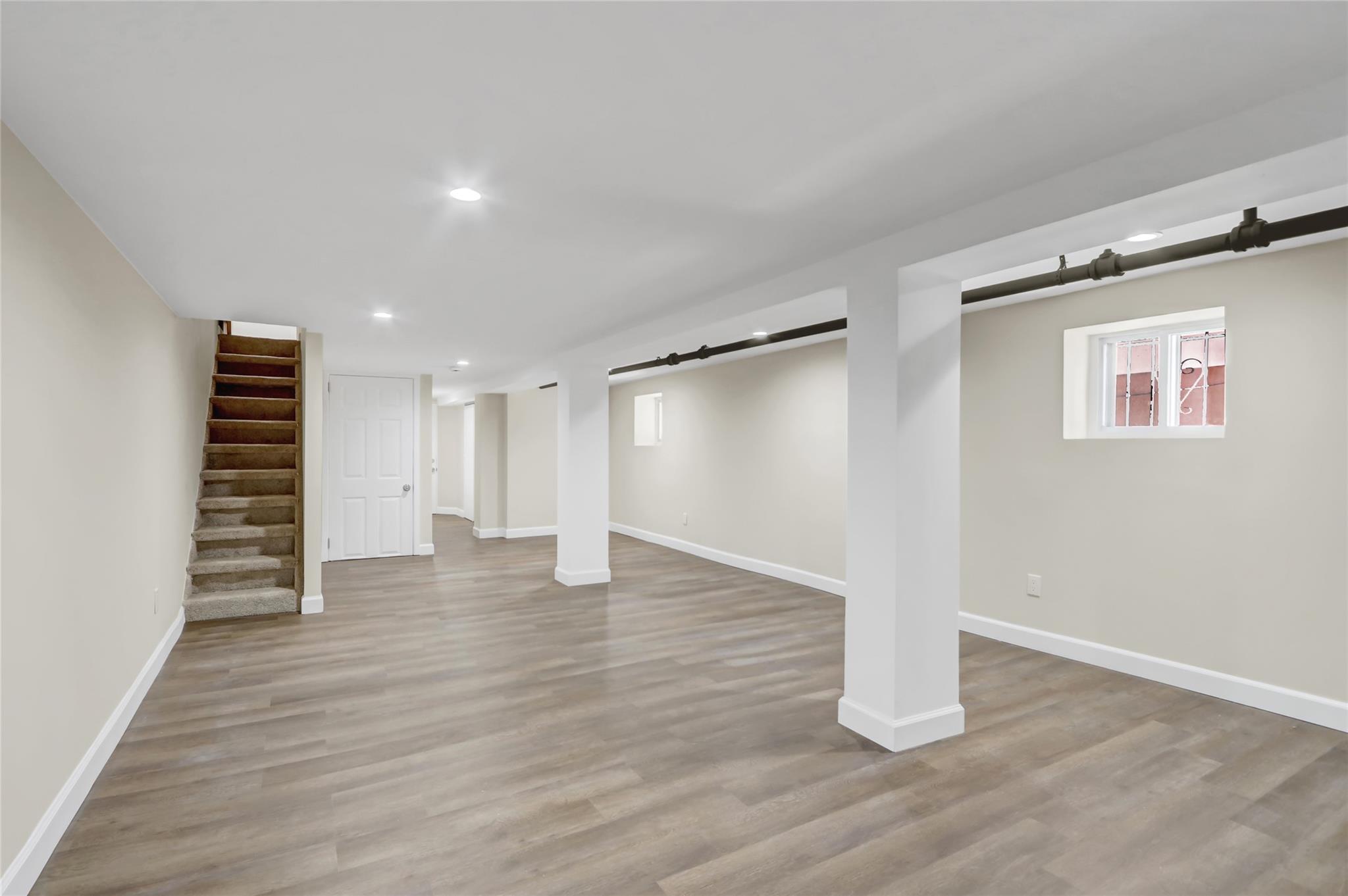 Single Family 59th Queens, NY 11378, MLS-859710-16